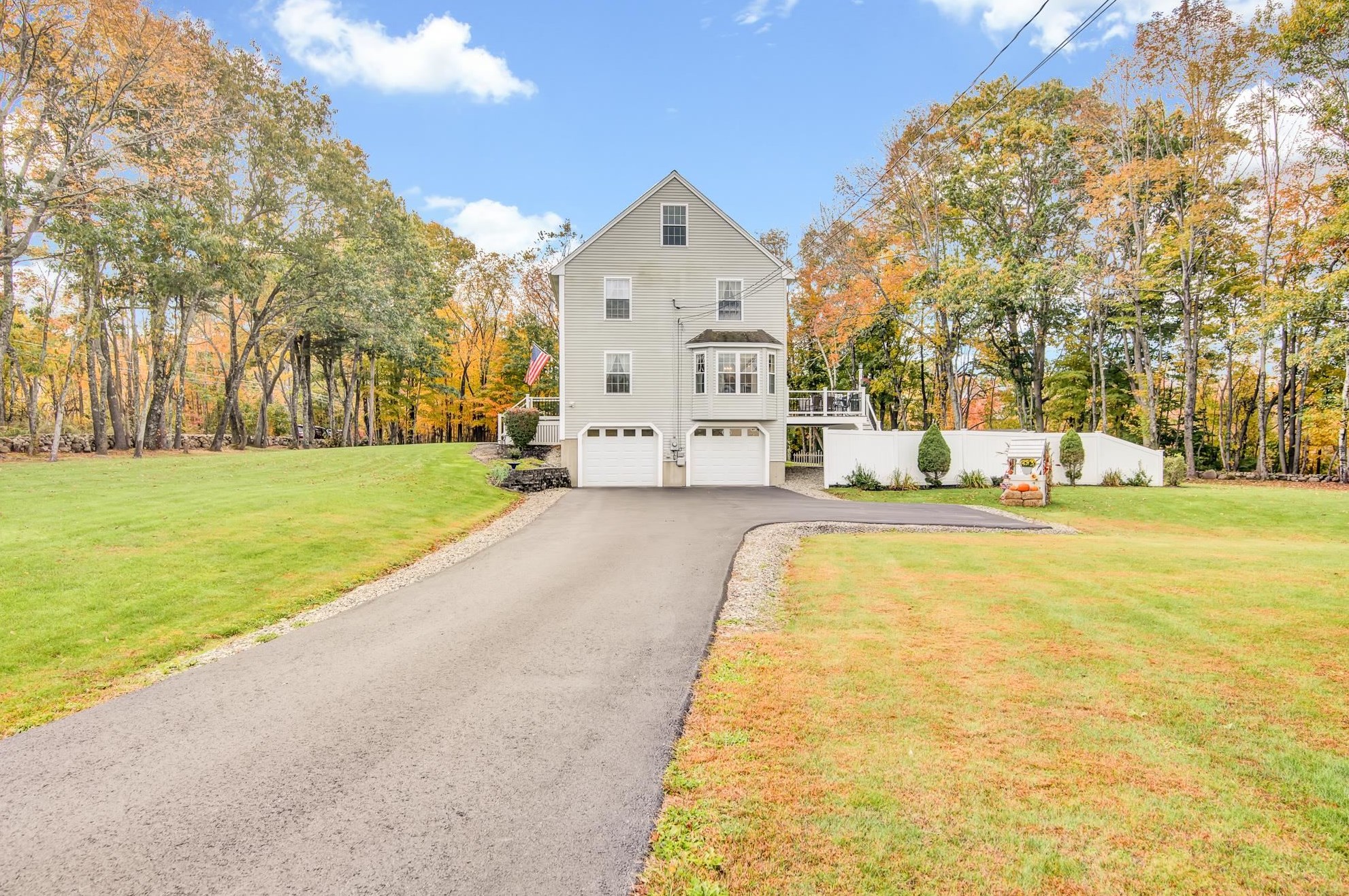 110 Governors Rd, Rochester, NH 03867