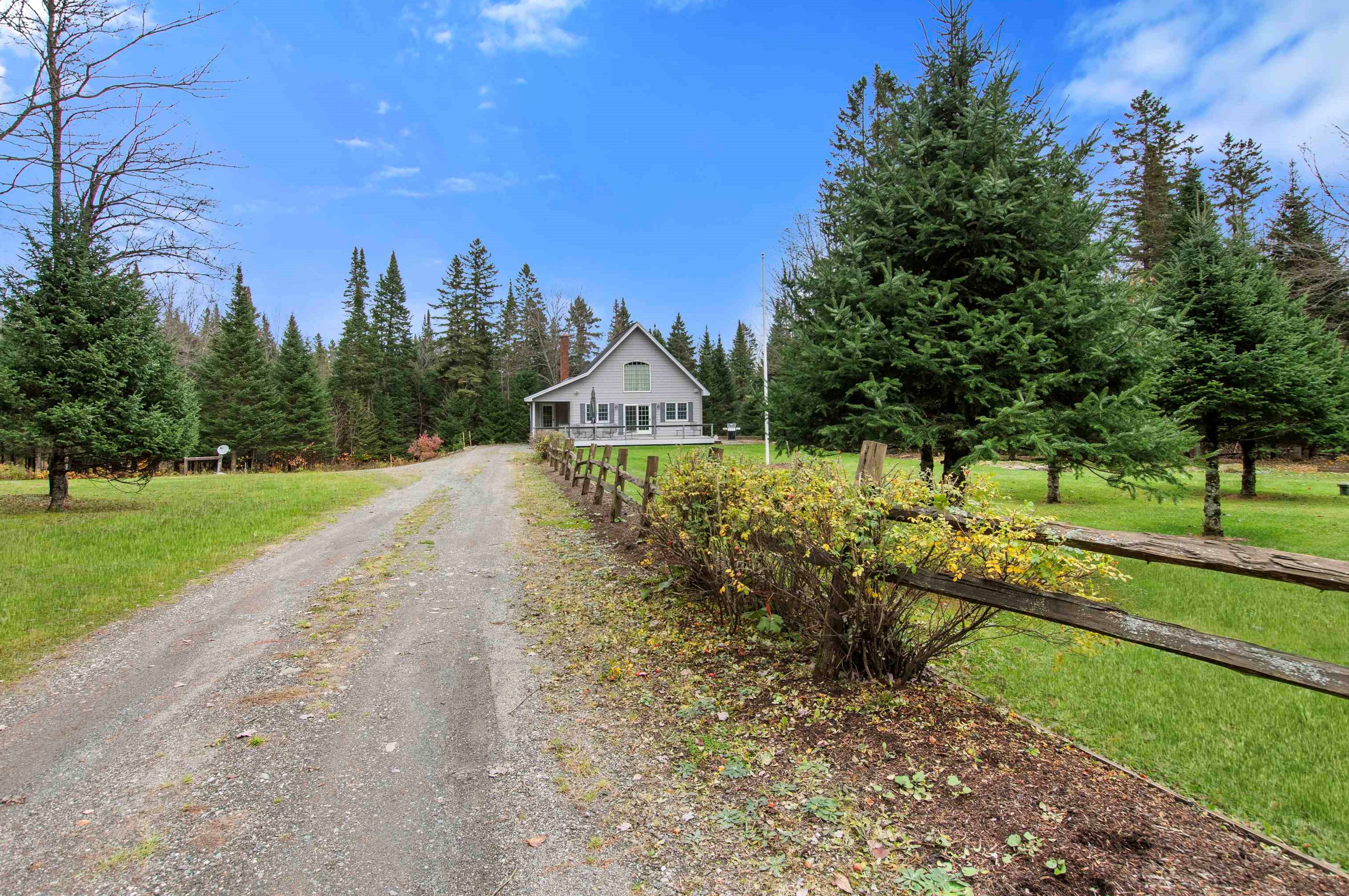 176 Sugar Camp Acres Rd, Clarksville, NH 03592