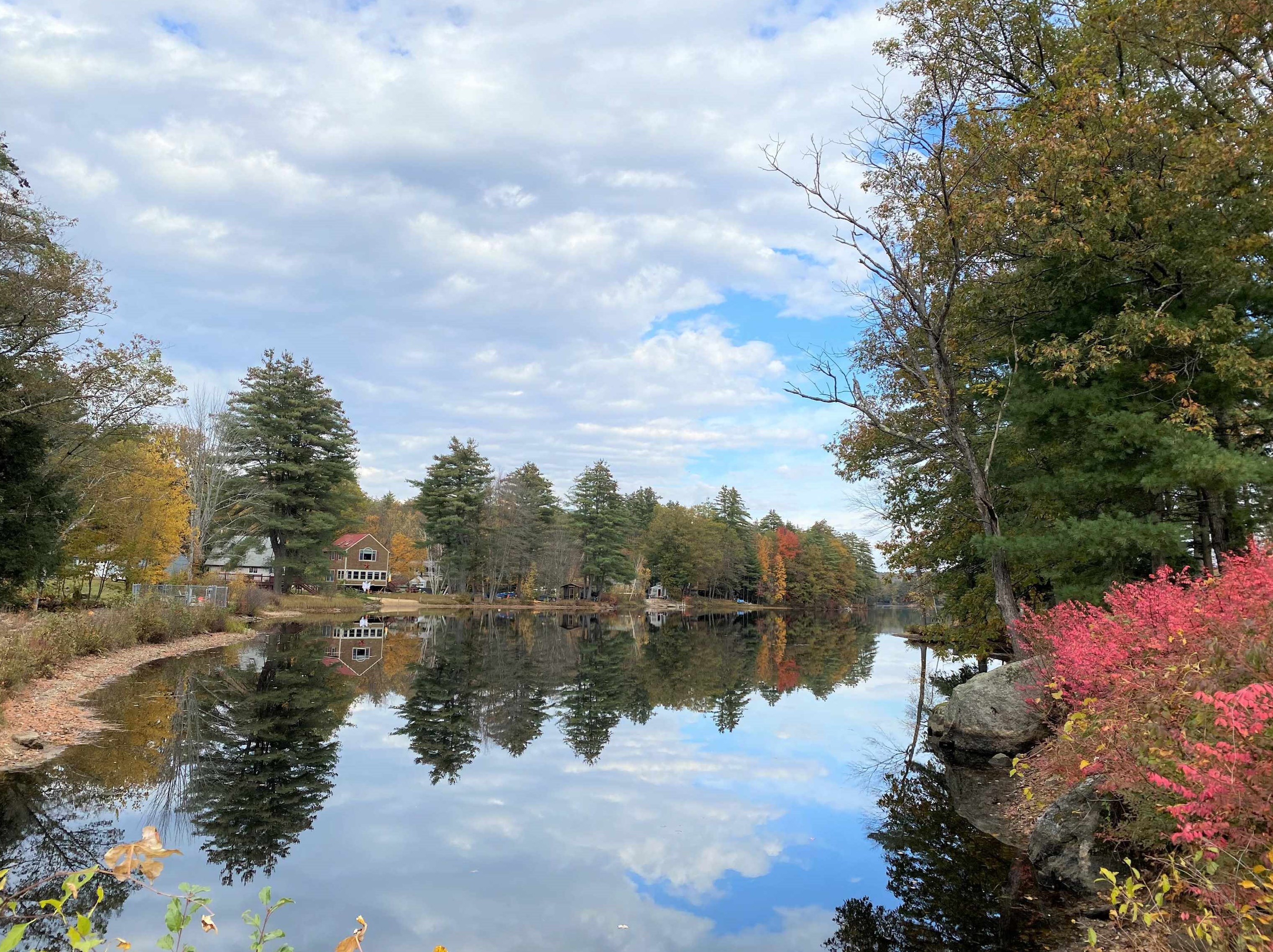 13 Manchester Dr, Concord, NH 03303