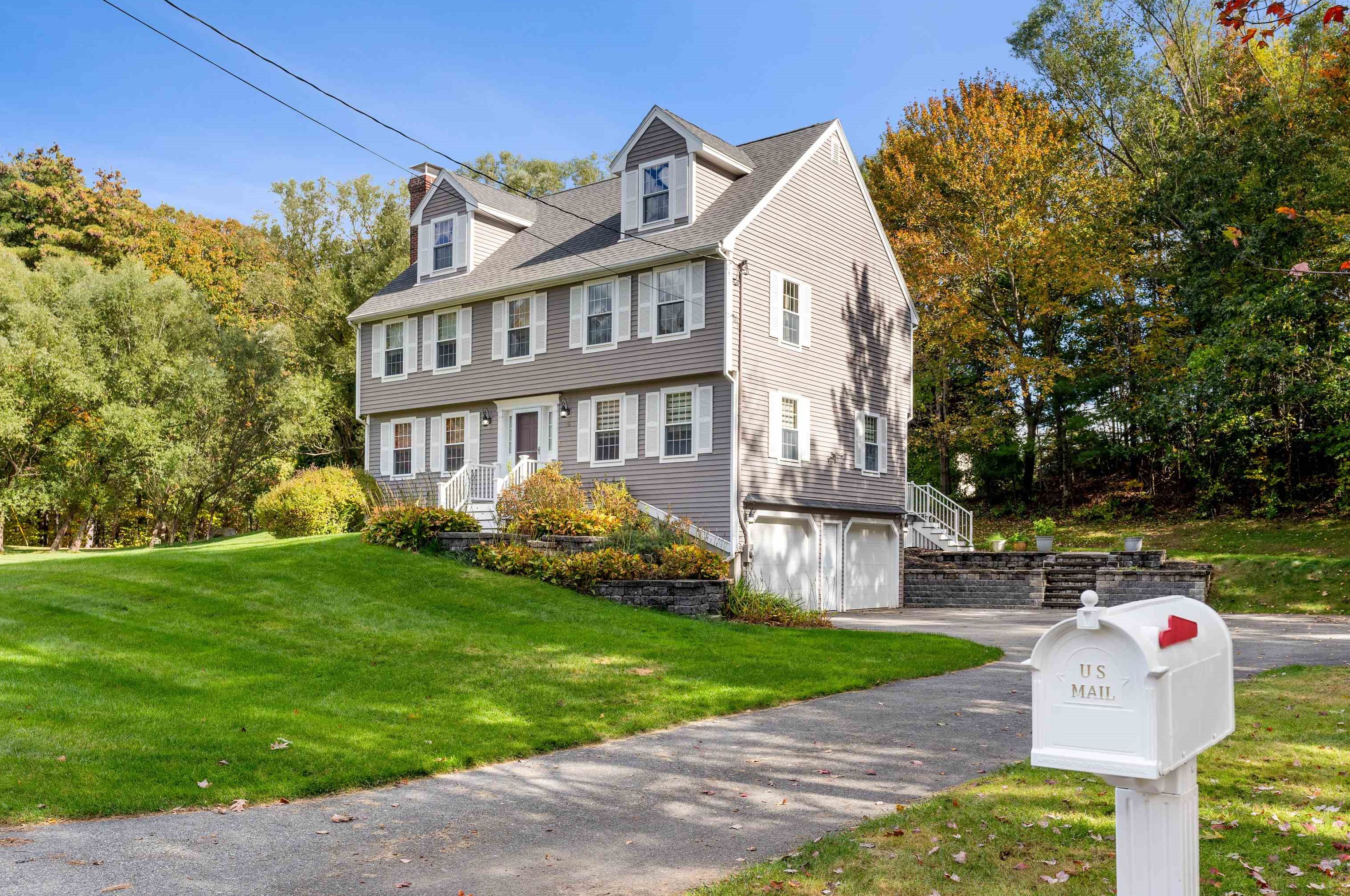 23 Sequoia Ln, Plaistow, NH 03865