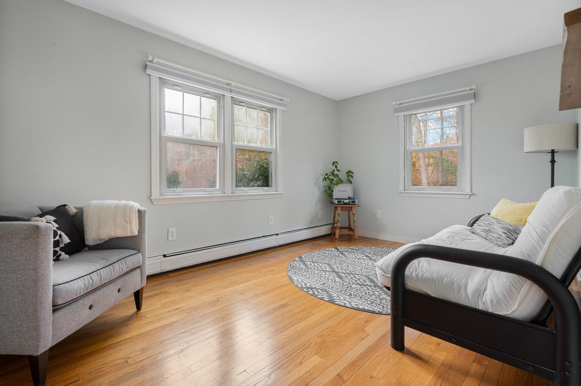 281 Baboosic Lake Rd, Merrimack NH  03054-2213 exterior