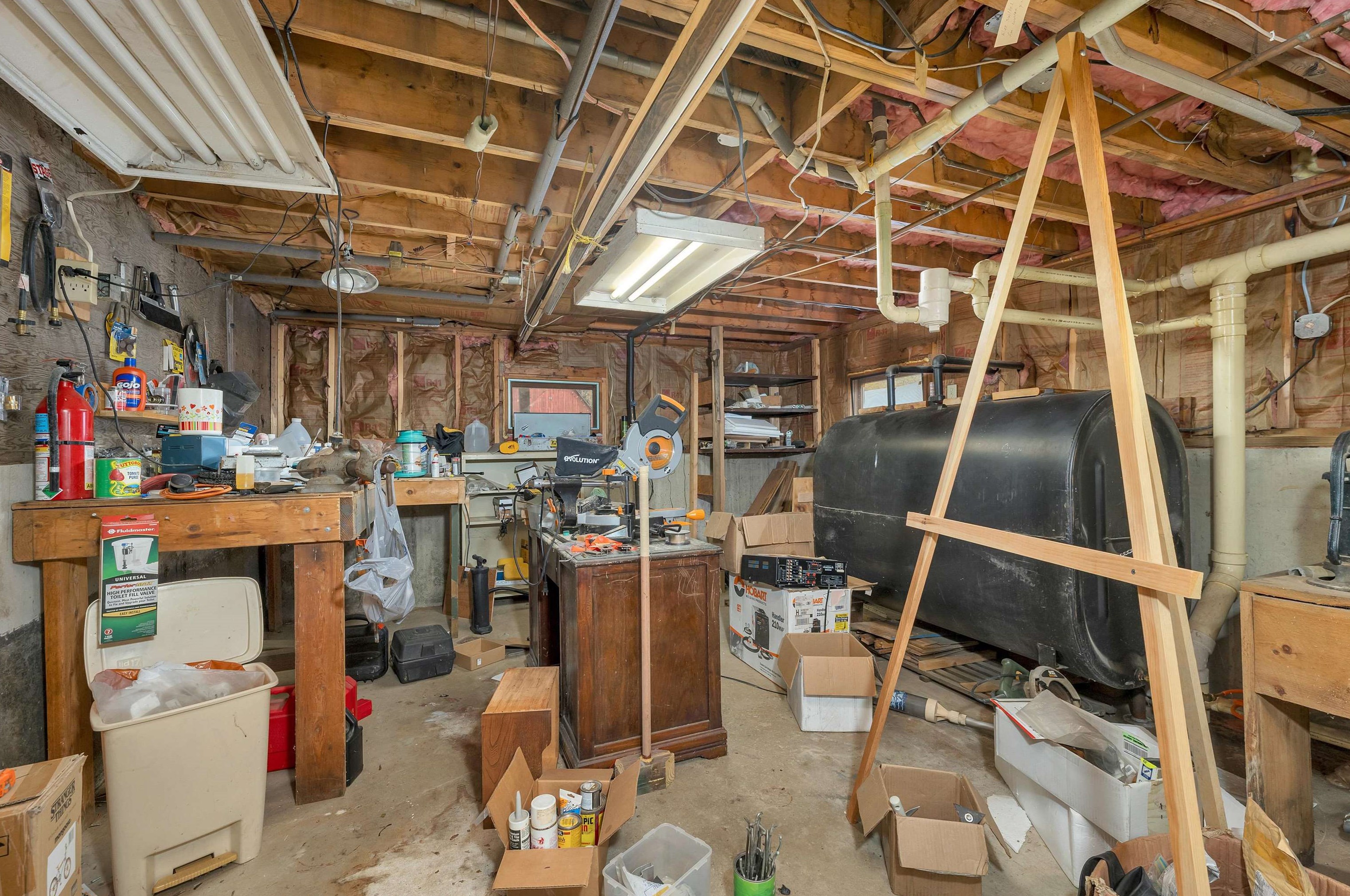 900 Mount Cardigan Rd, Bridgewater NH  03222-6203 exterior