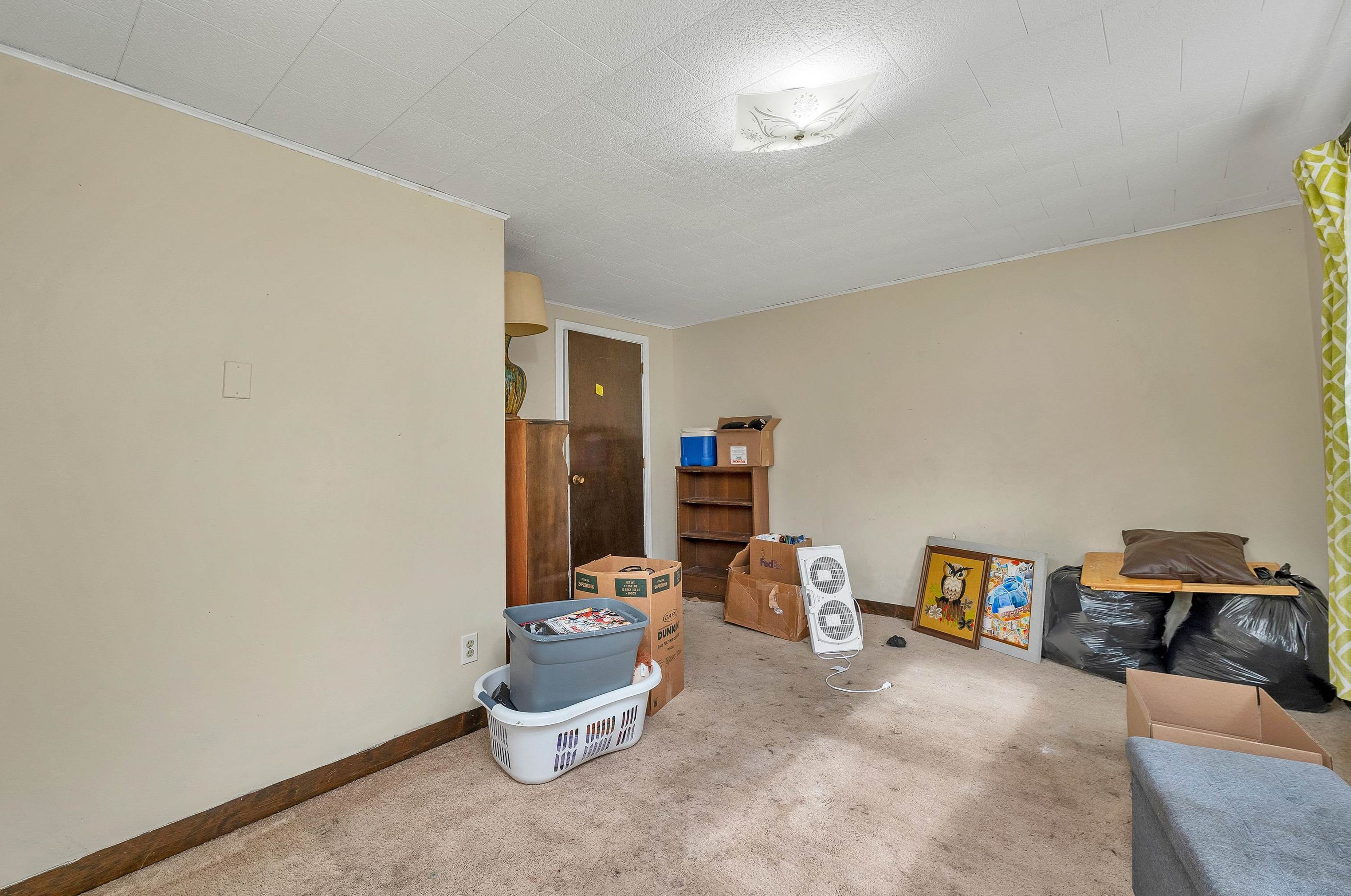 900 Mount Cardigan Rd, Bridgewater NH  03222-6203 exterior