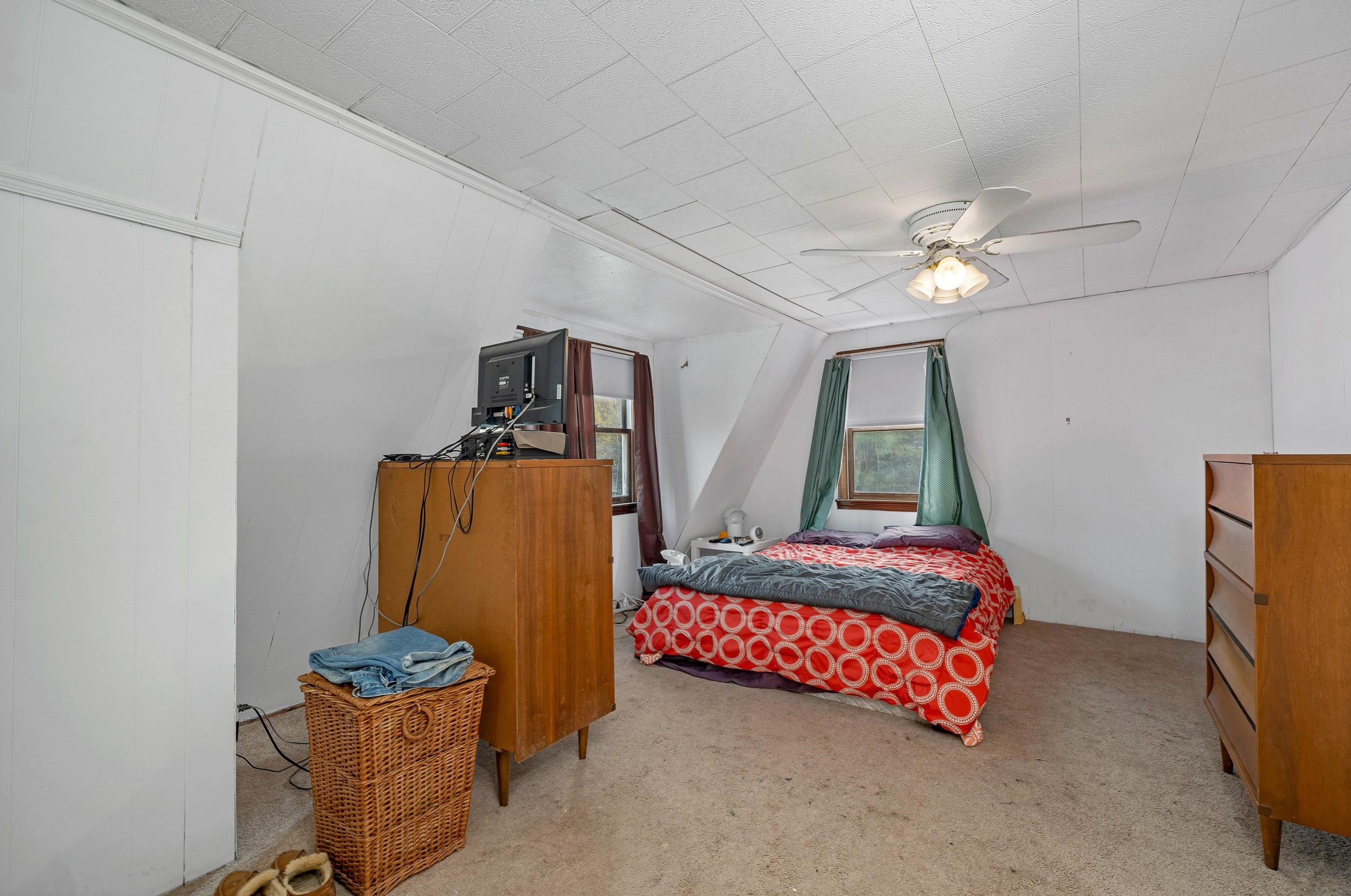 900 Mount Cardigan Rd, Bridgewater NH  03222-6203 exterior