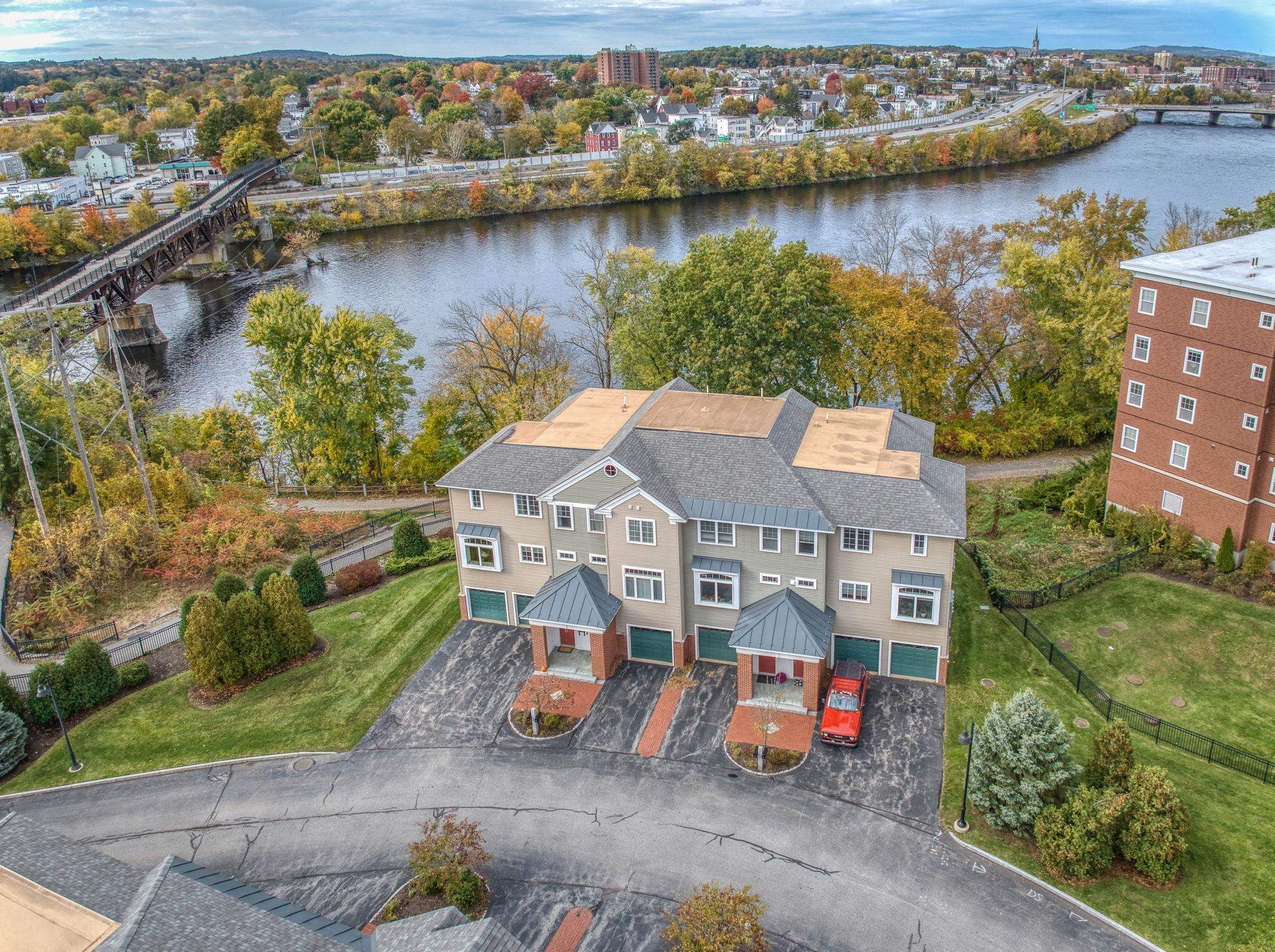 81 Riverwalk Way, Manchester, NH 03101-2641