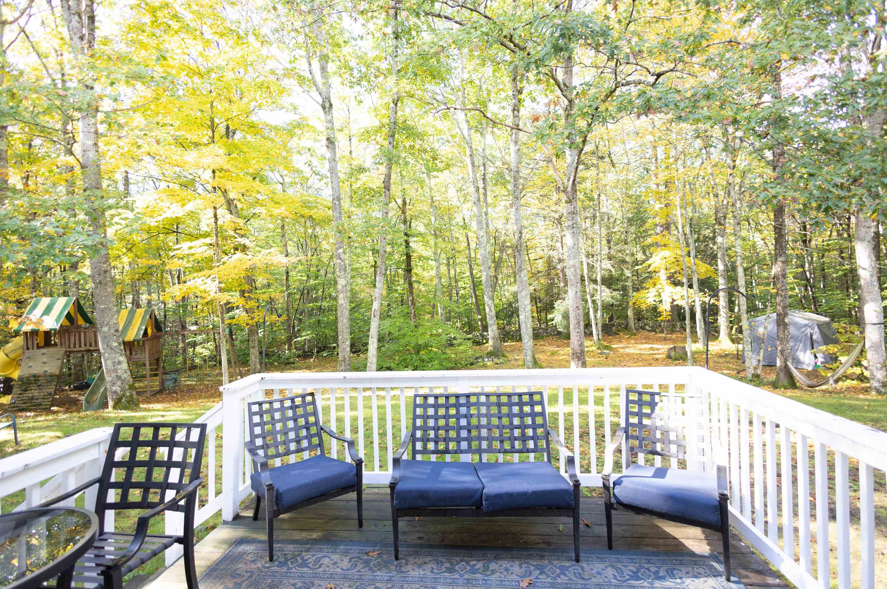 69 Ladyslipper Dr, Newmarket NH  03857-2066 exterior