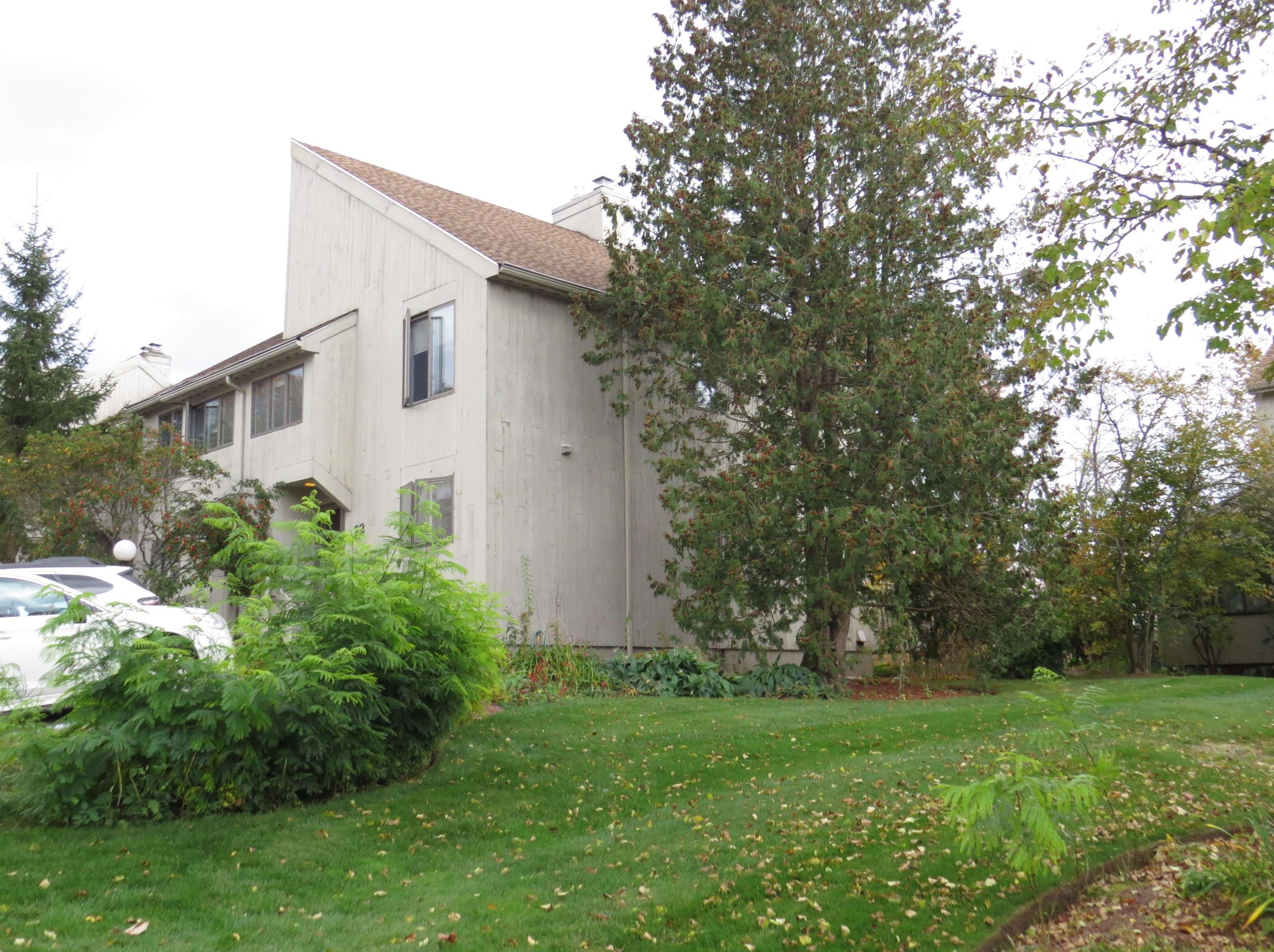 65 Victoria St #22, Manchester, NH 03104