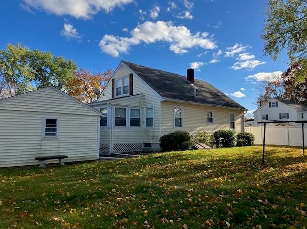 11 Essex St, Nashua, NH 03064