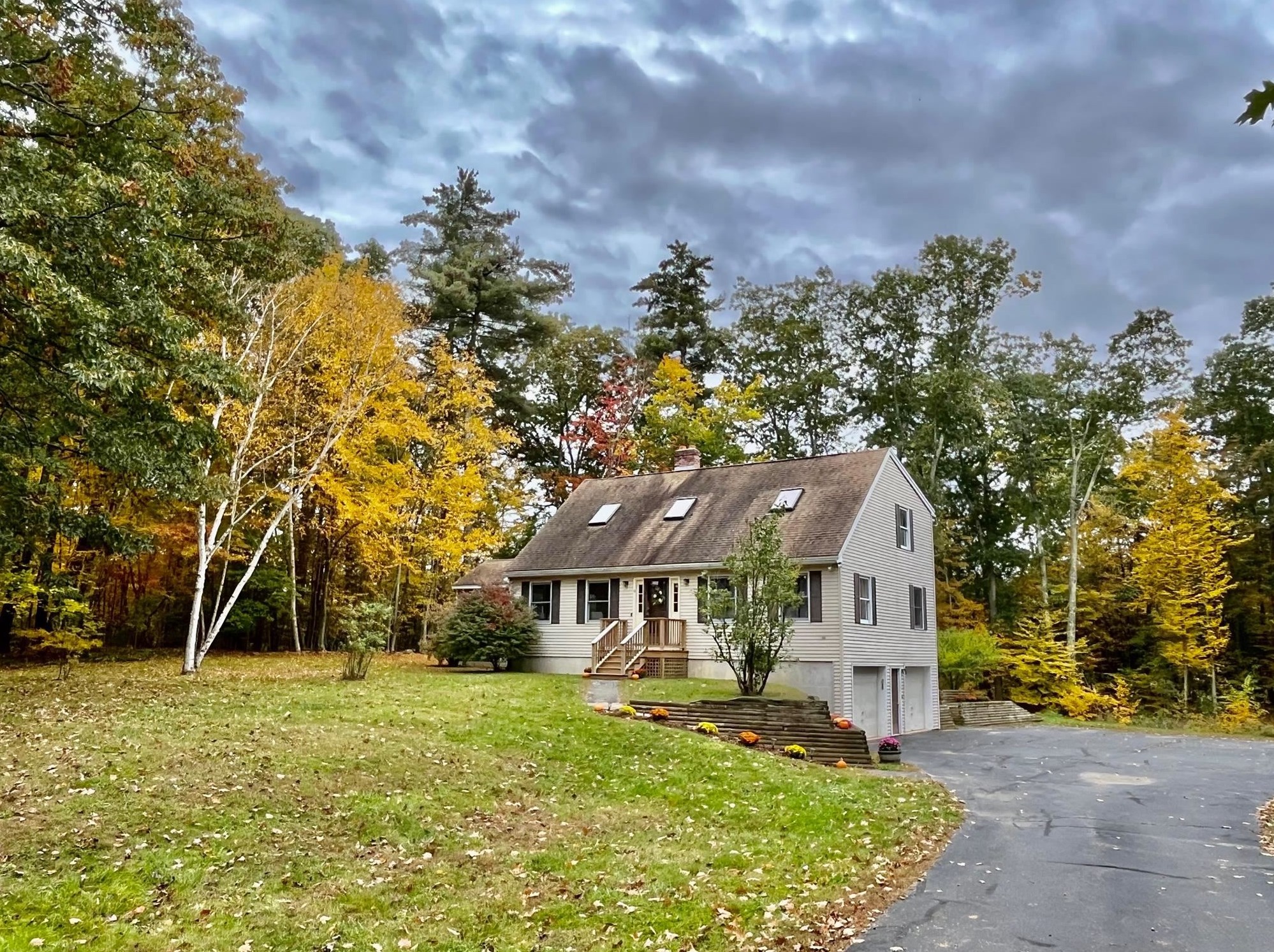 6 Stoneybrook Ln, Kingston, NH 03848