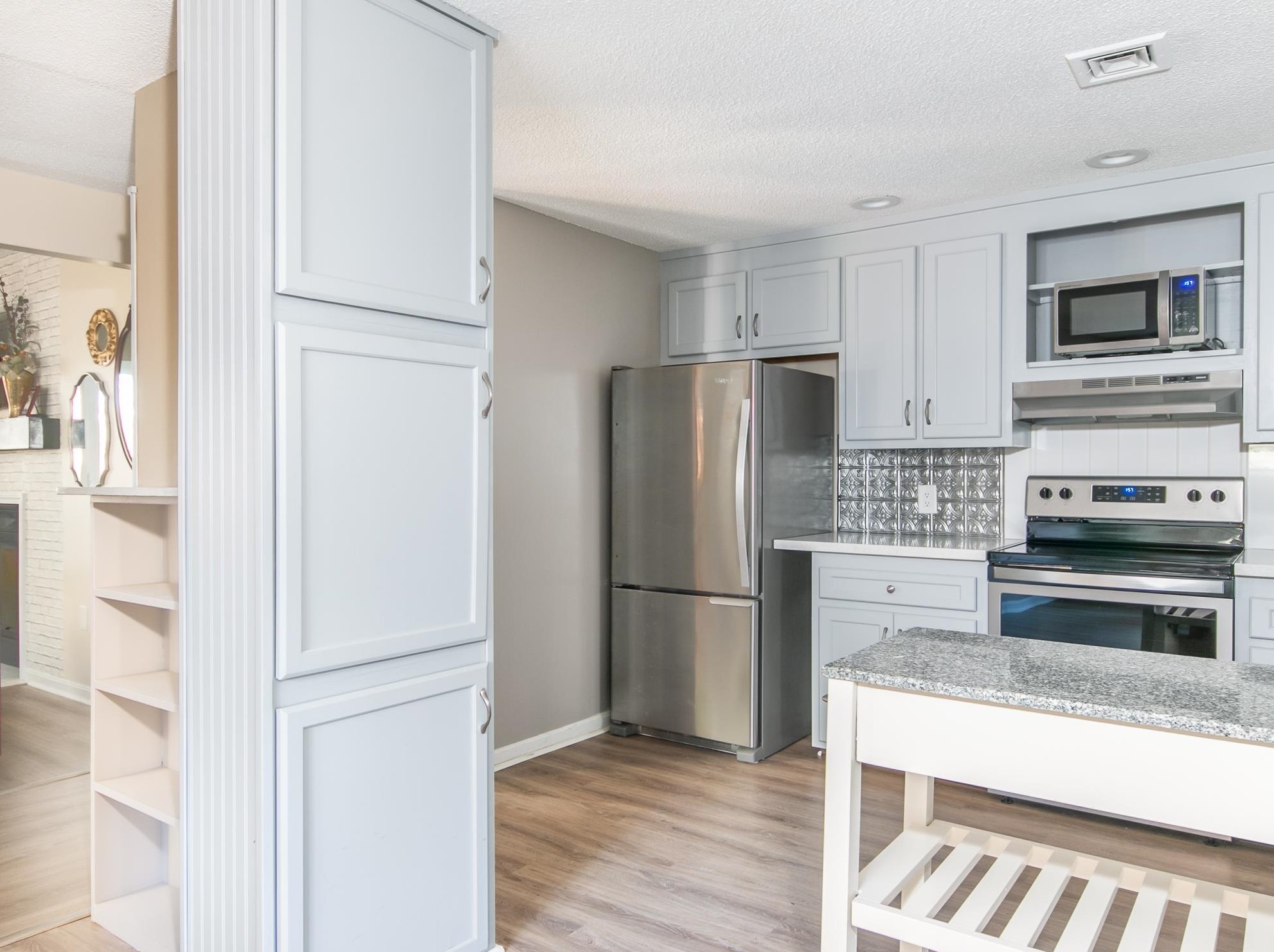 20 Dogwood Dr, Nashua, NH 03062