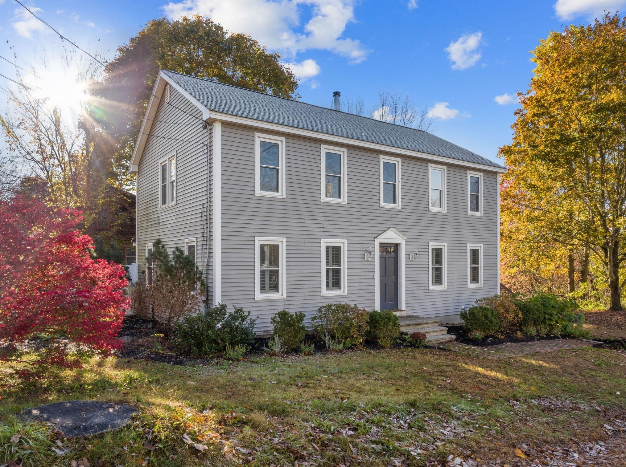 39 Cate St, Epping, NH 03042