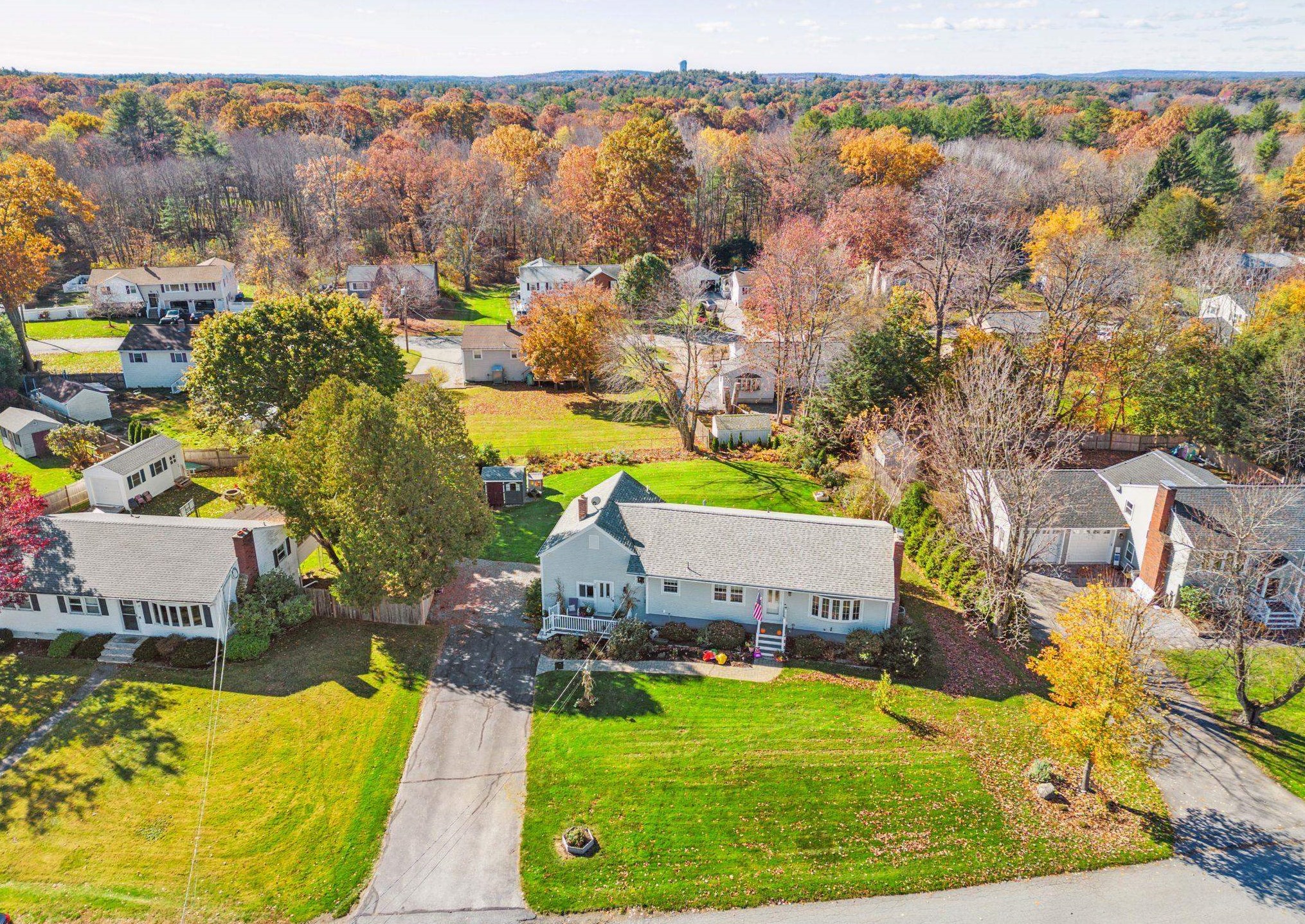 29 Matthias St, Salem, NH 03079