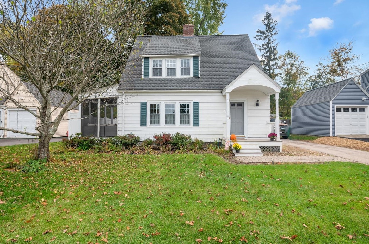 25 Dickerman St, Nashua, NH 03060