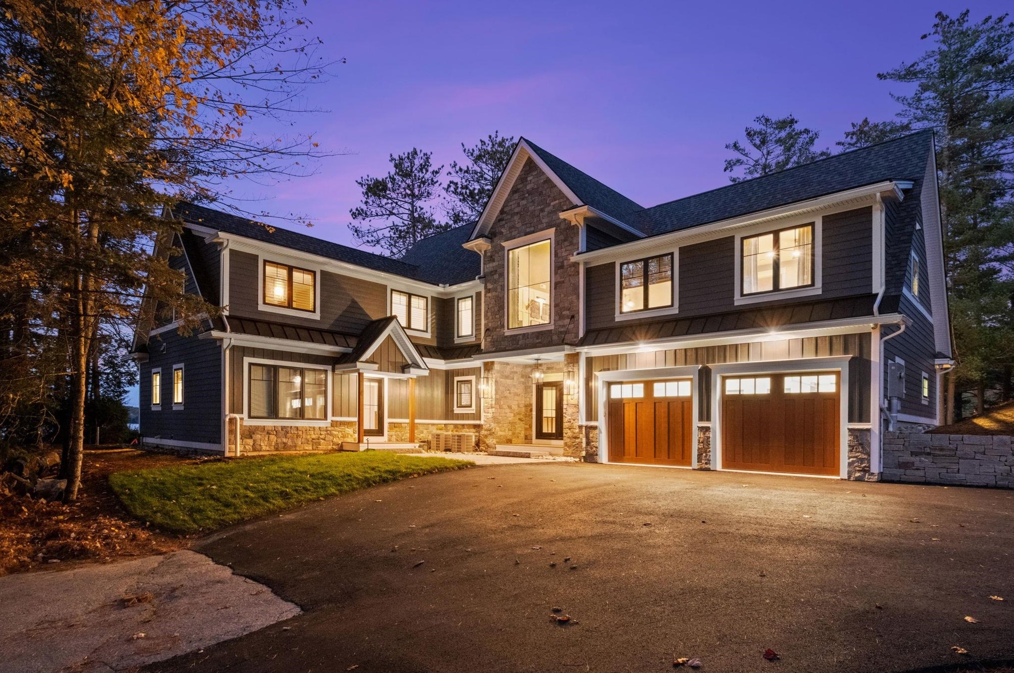 51 Keewaydin Dr, Alton NH  03810-4044 exterior