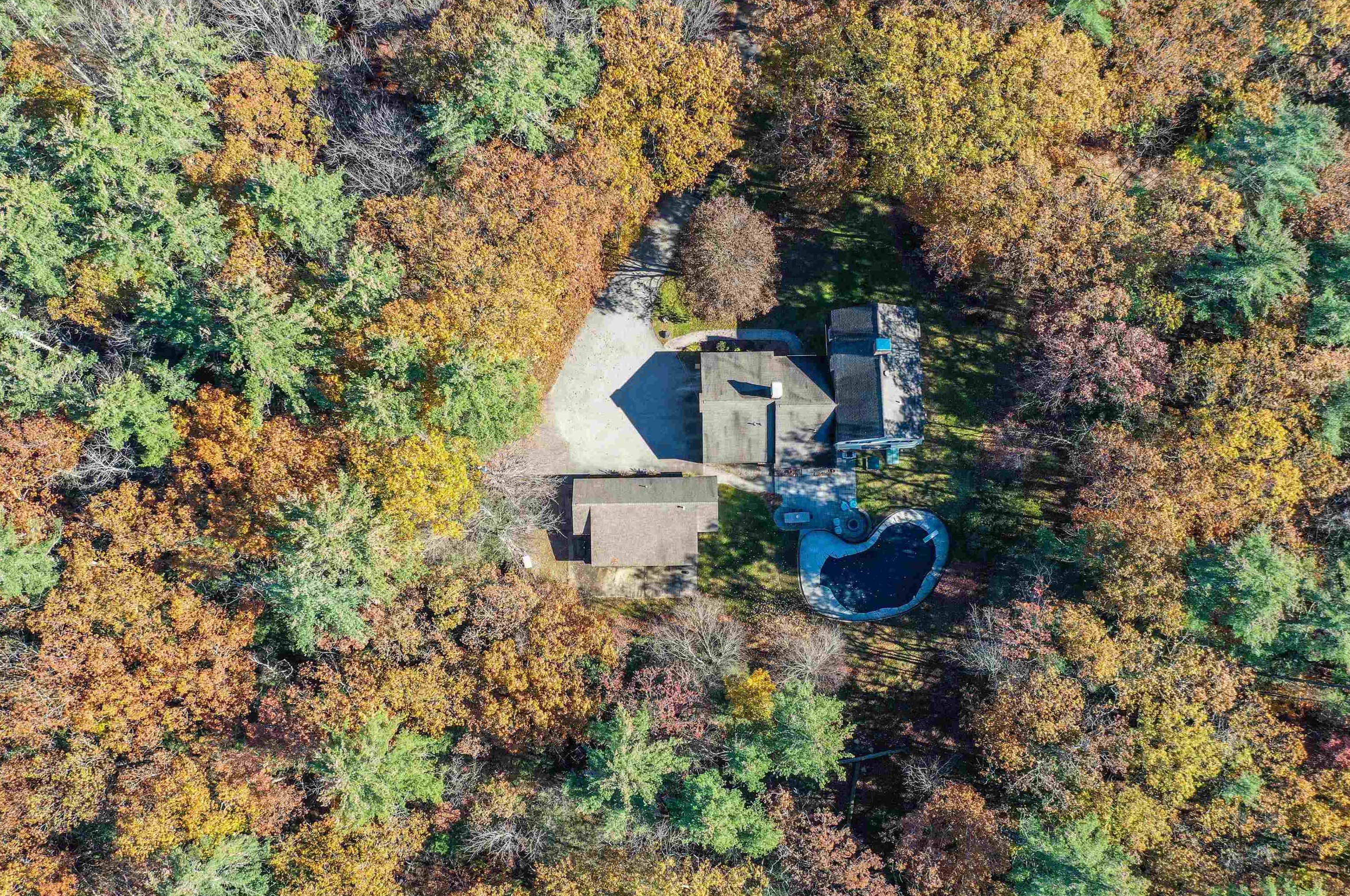 6 Parkhurst Dr, Amherst, NH 03031