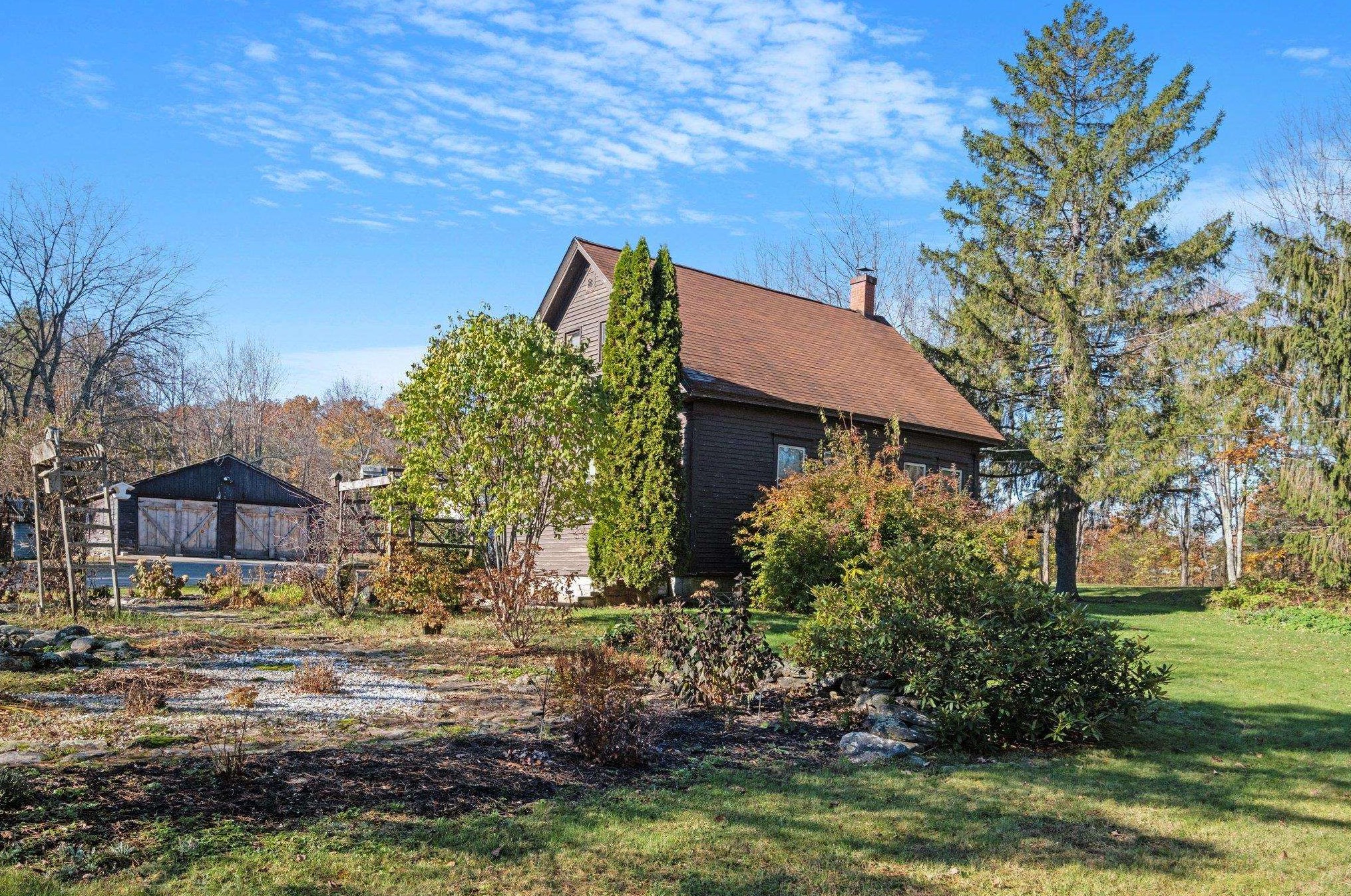 220 Eaton Rd, Pittsfield, NH 03263-3210