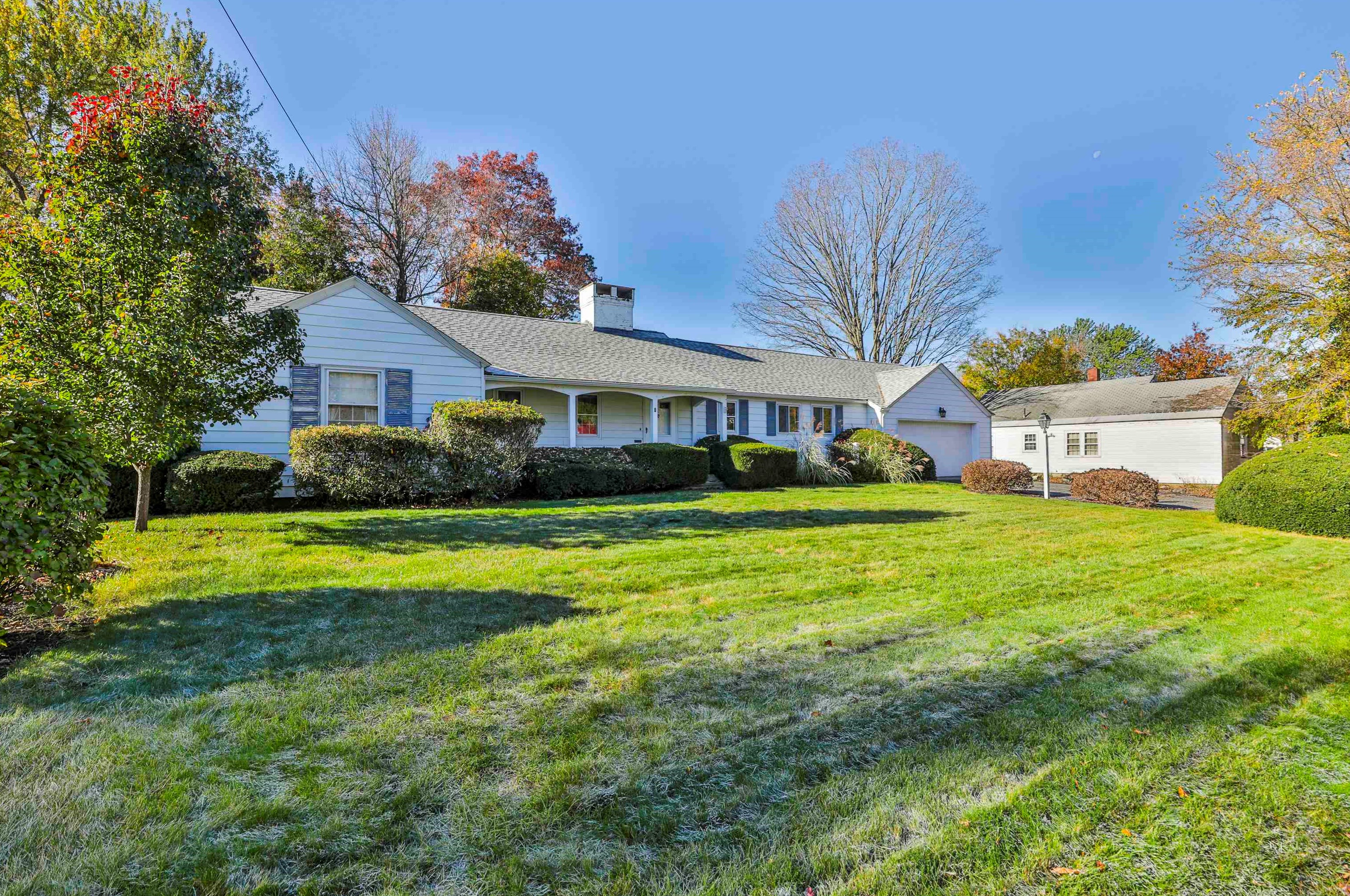 1 Herrick St, Nashua, NH 03060