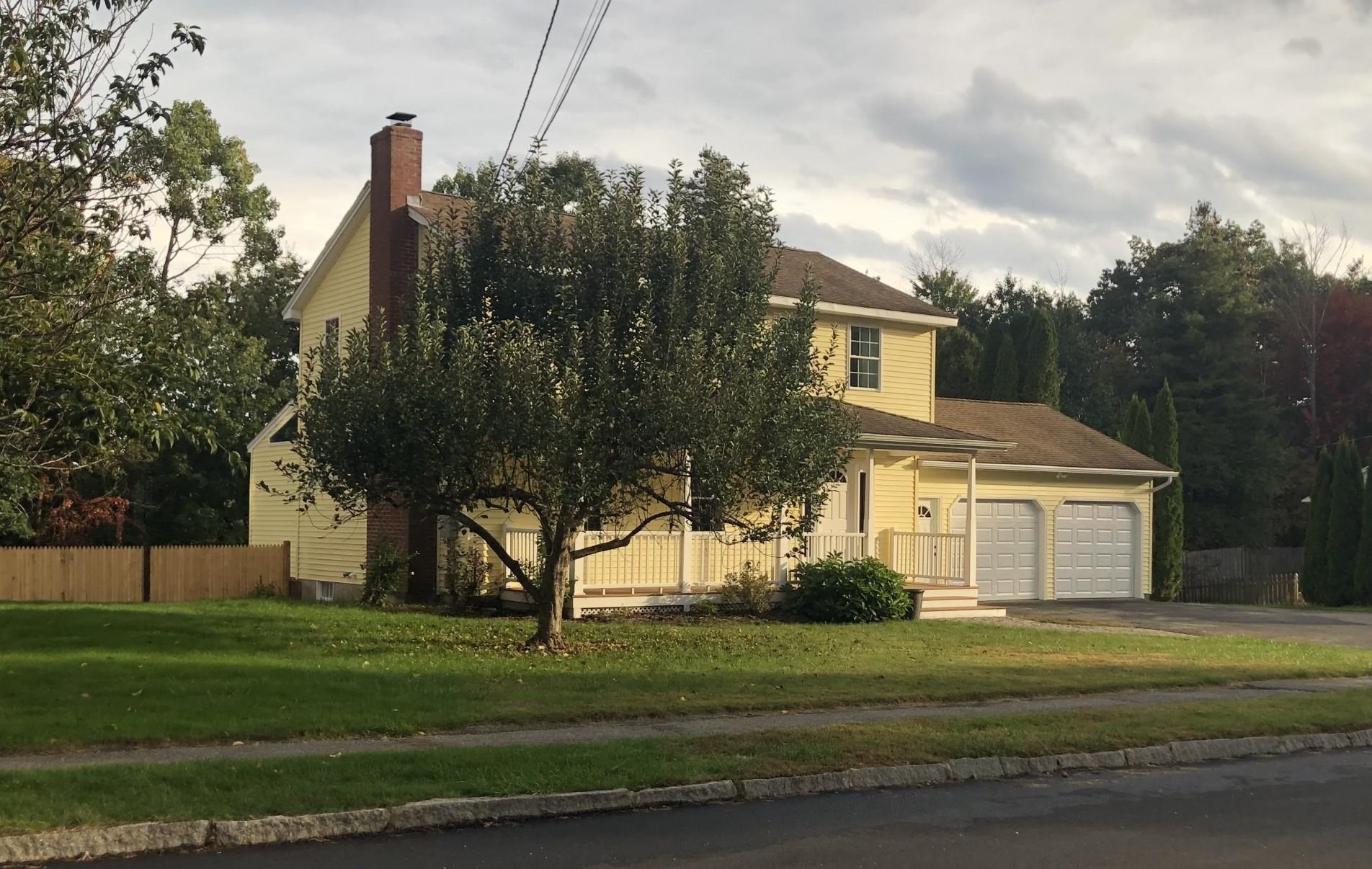 34 Taschereau Blvd, Nashua, NH 03062