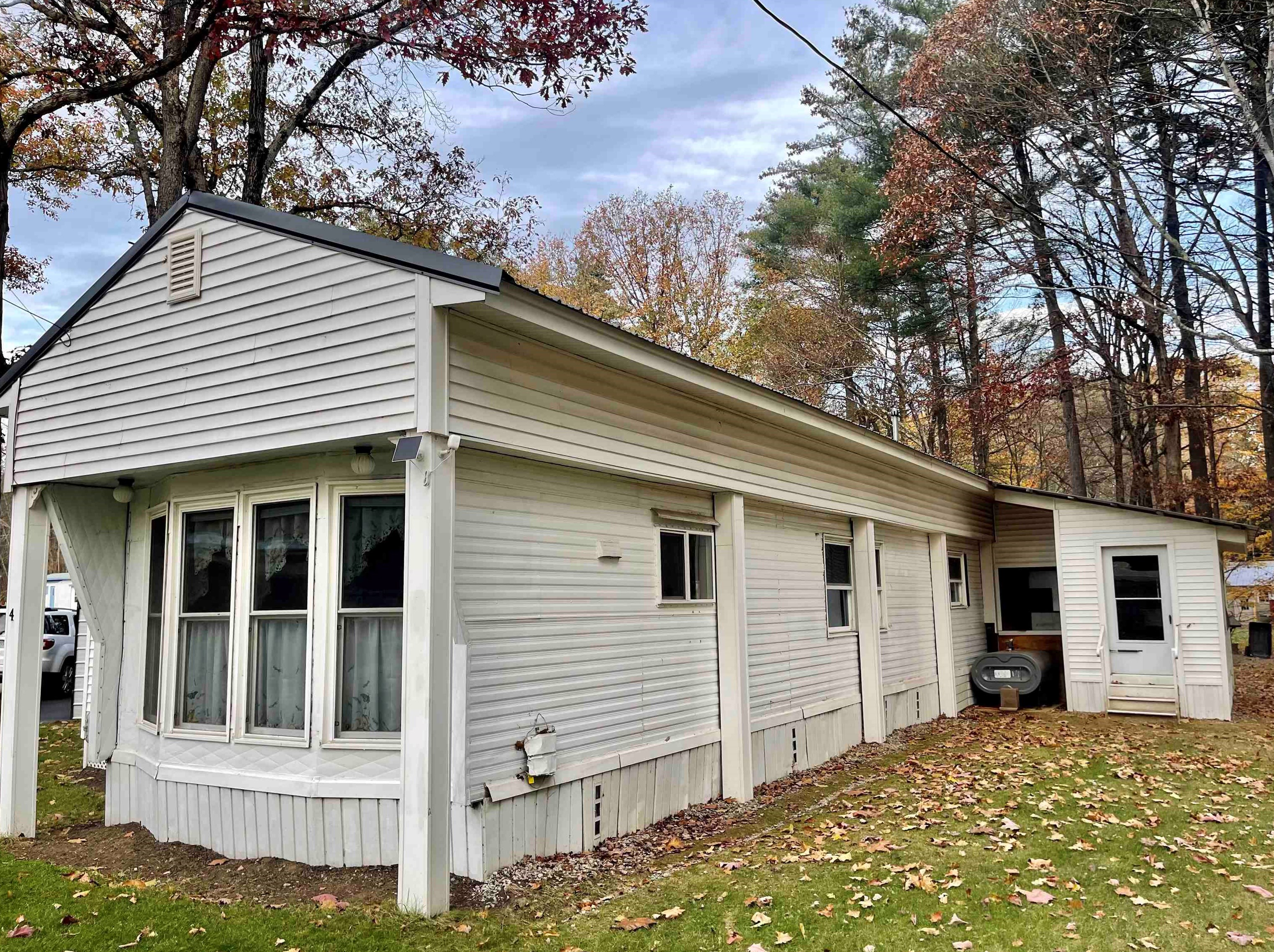 4 Rosue Dr, Concord, NH 03303