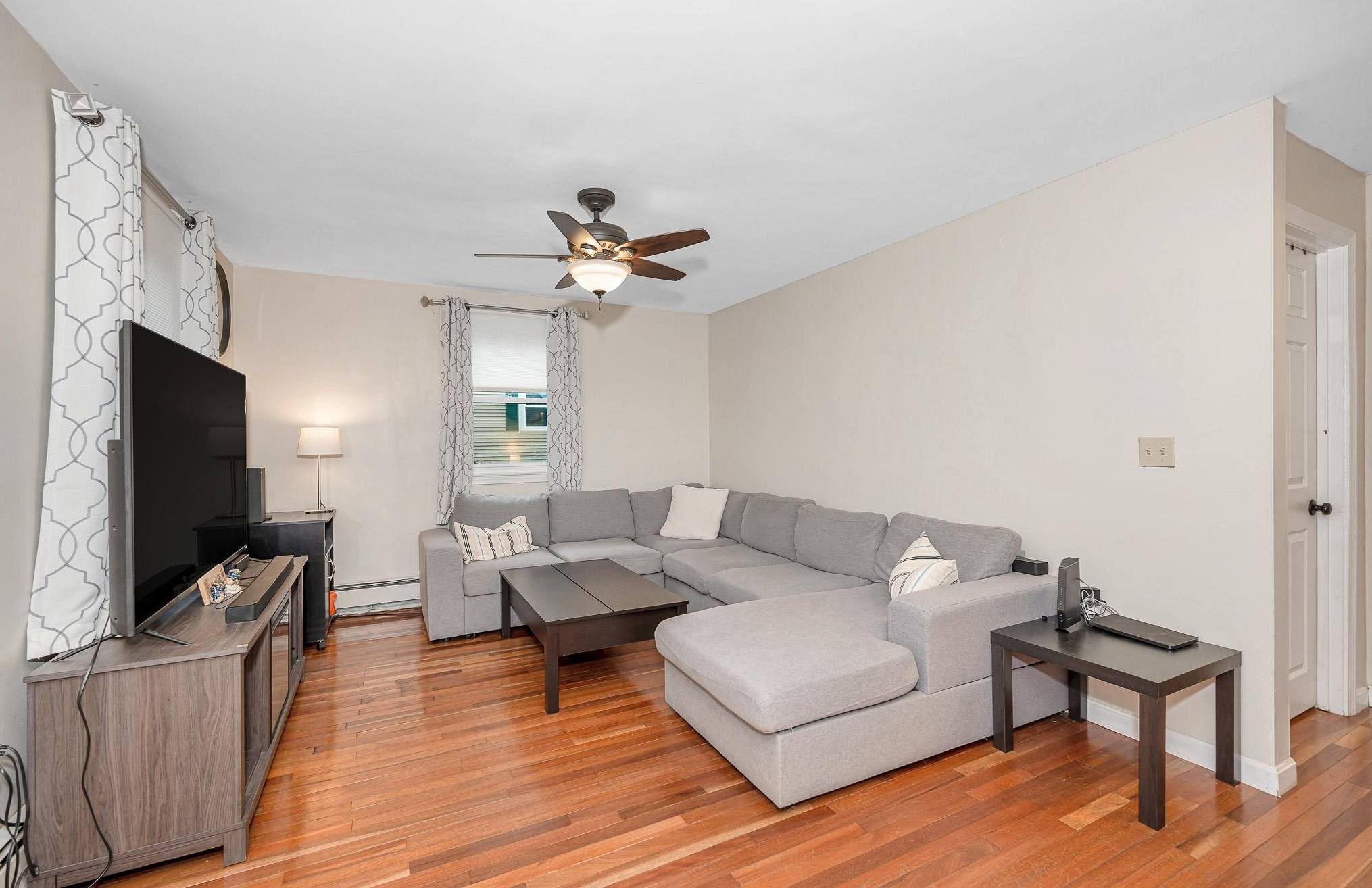 18 Pasadena Ave, Nashua, NH 03064