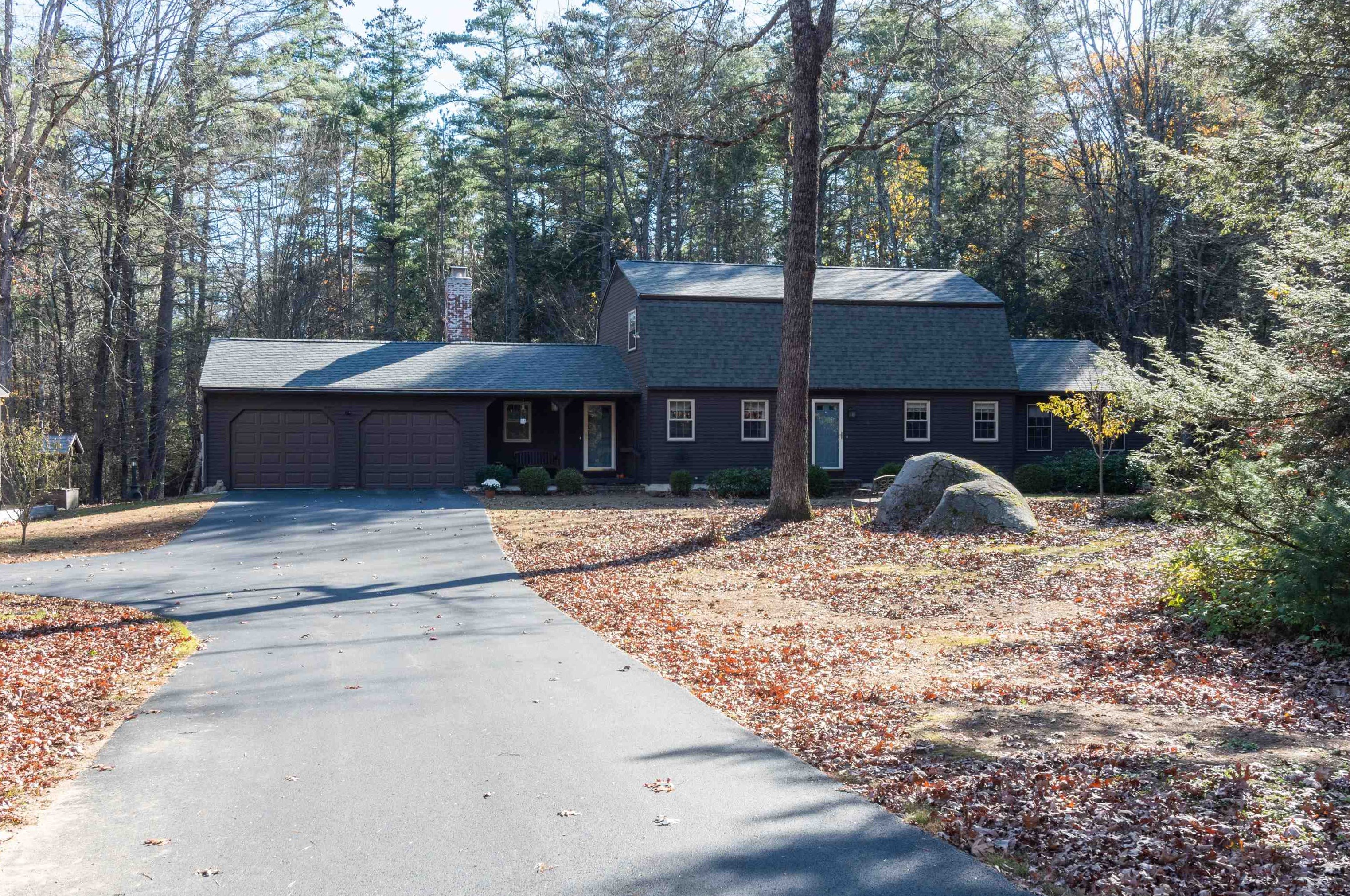 2 Winchester Dr, Hollis, NH 03049