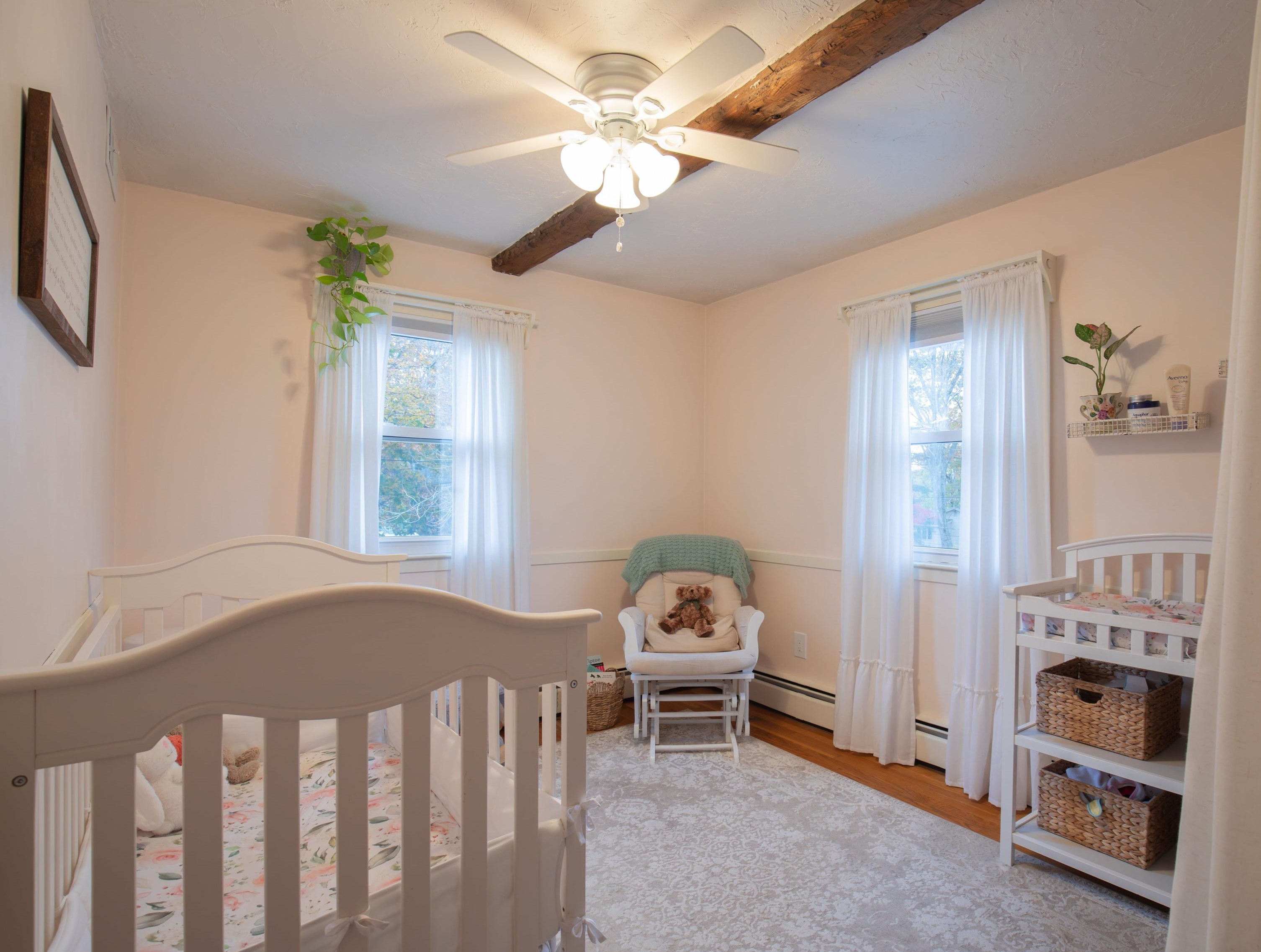 6 Kennedy Dr, Manchester NH  03110-5514 exterior