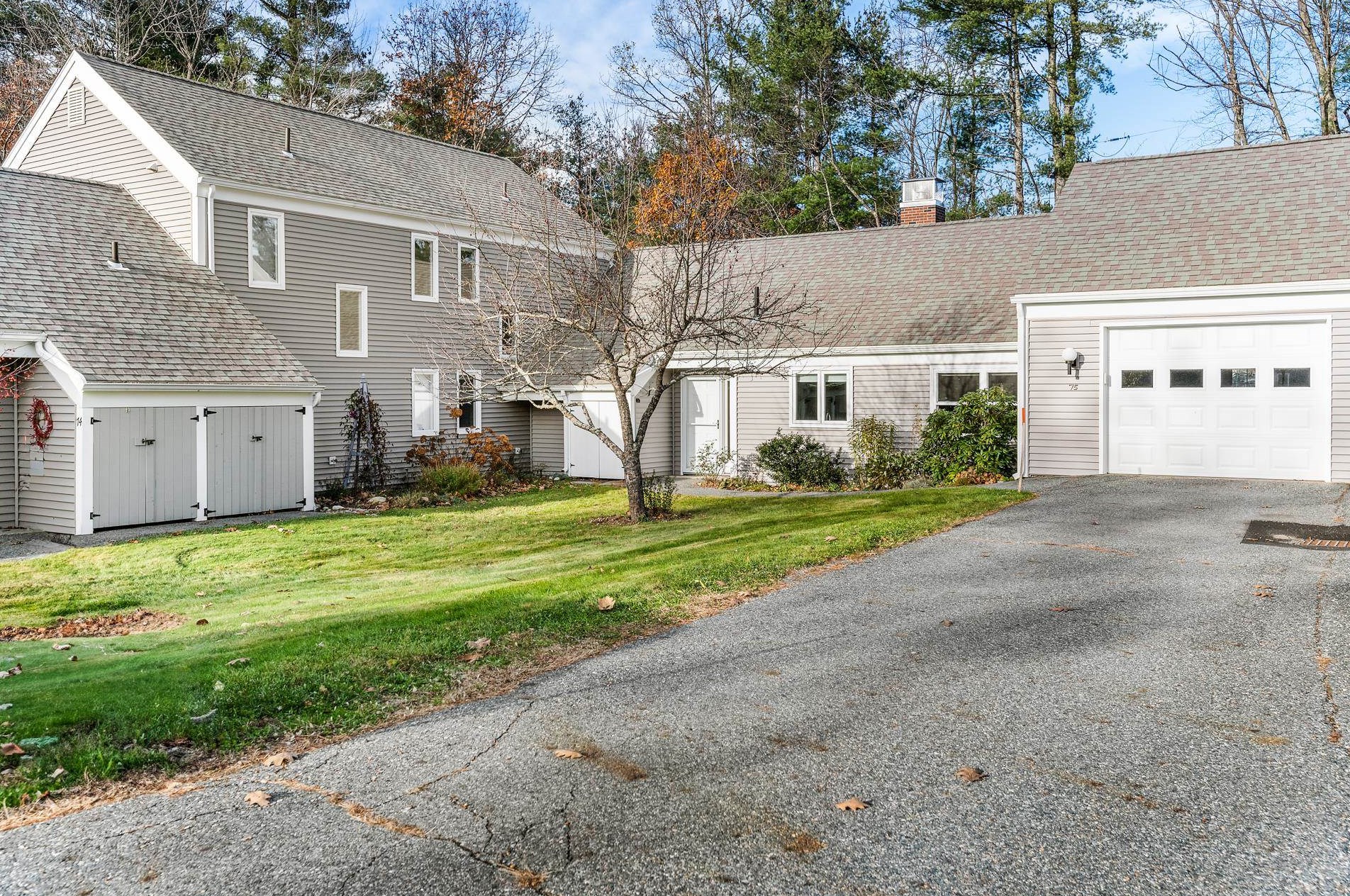 75 Hilltop Pl, New London, NH 03257