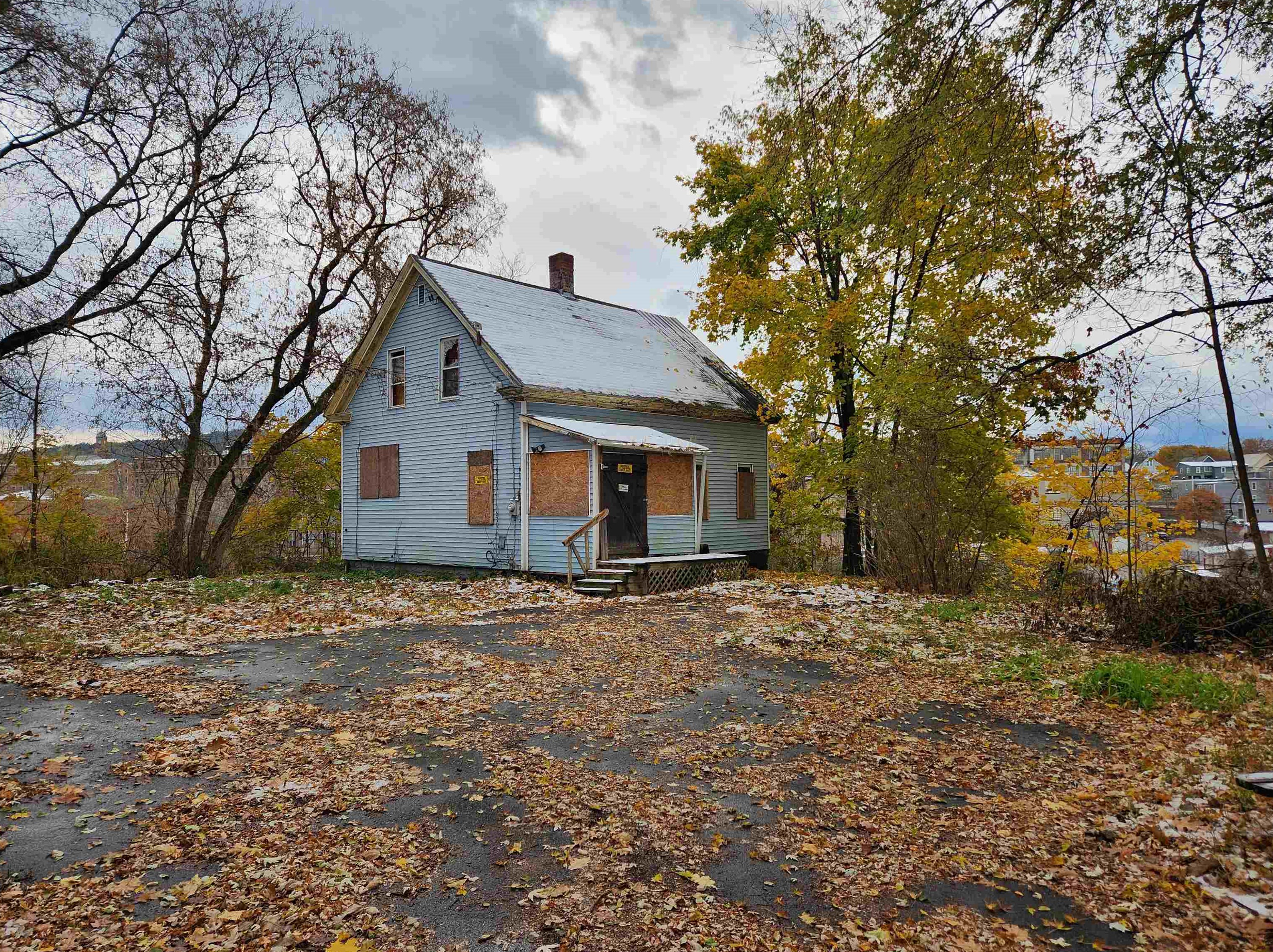 4 Maynard St, Unity, NH 03743