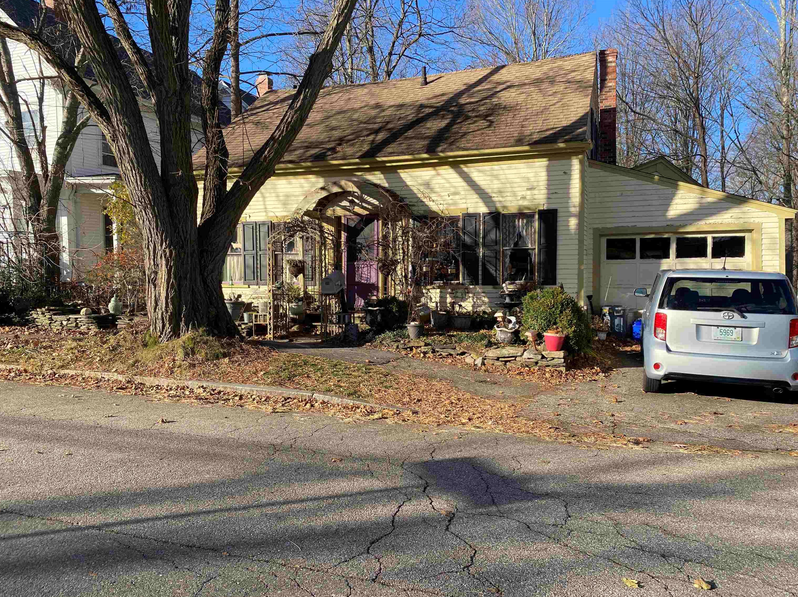 53 Prospect St, Somersworth, NH 03878