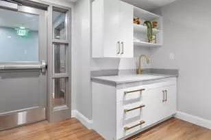 99 Foundry Pl, Portsmouth, NH 03801 - Photo 32