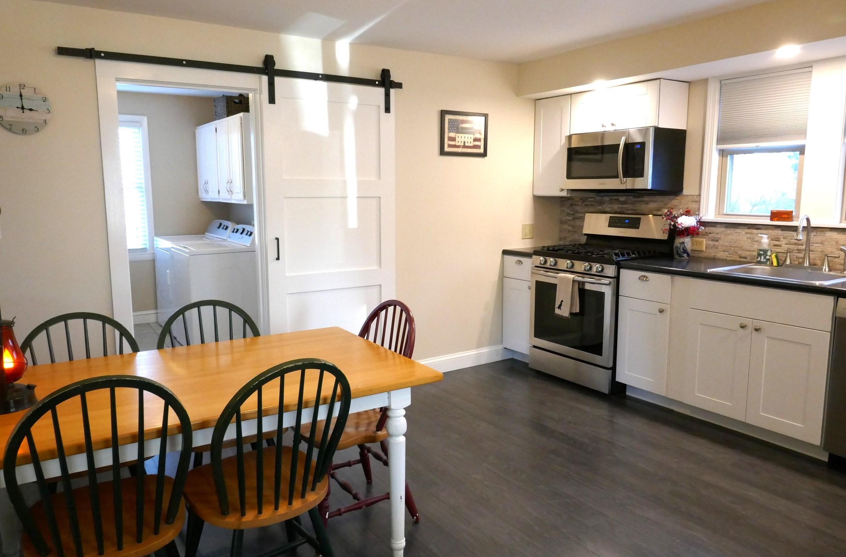 43 Pershing St, Manchester NH  03102-1146 exterior