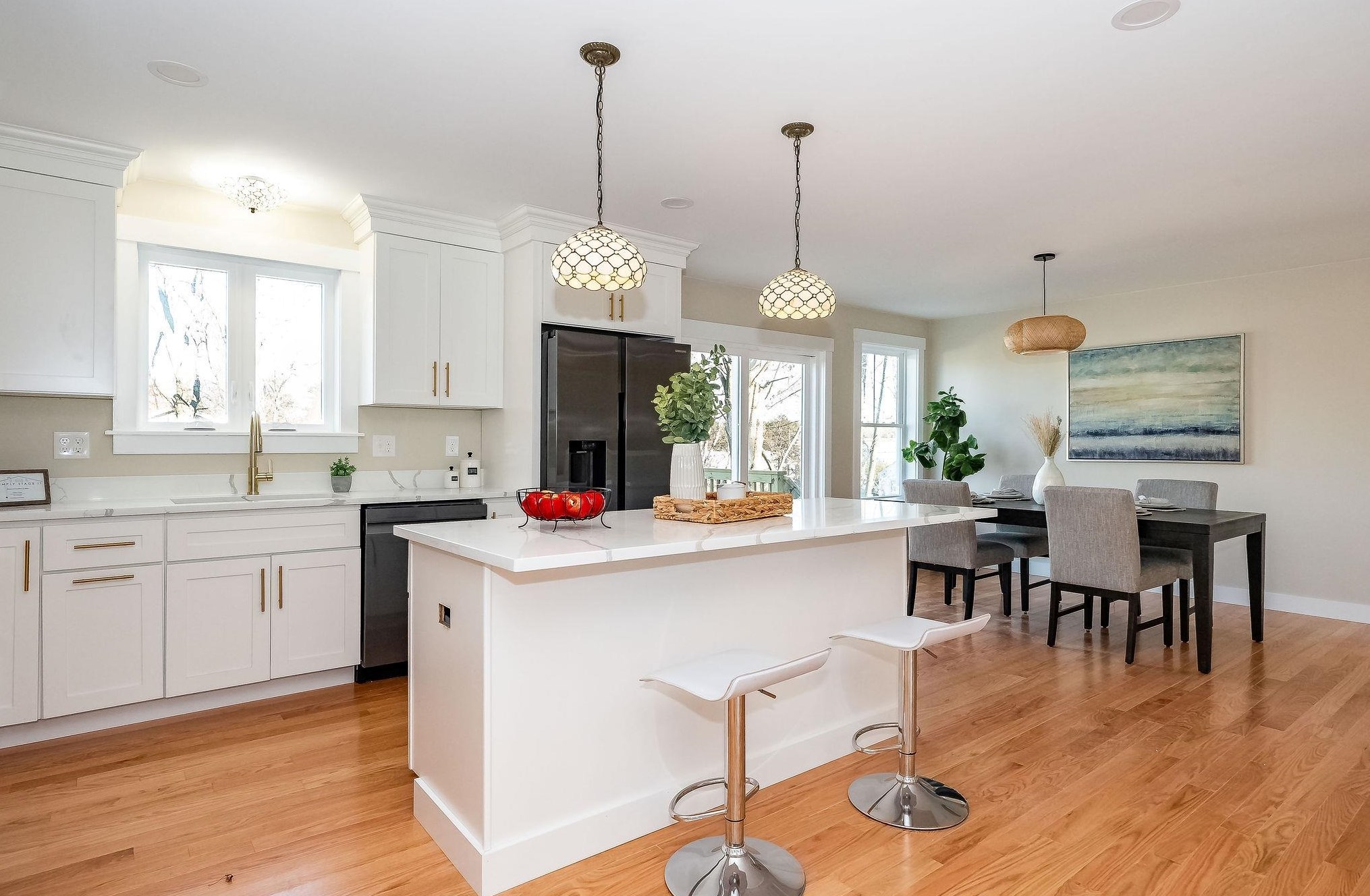 14 State St, Rochester, NH 03867