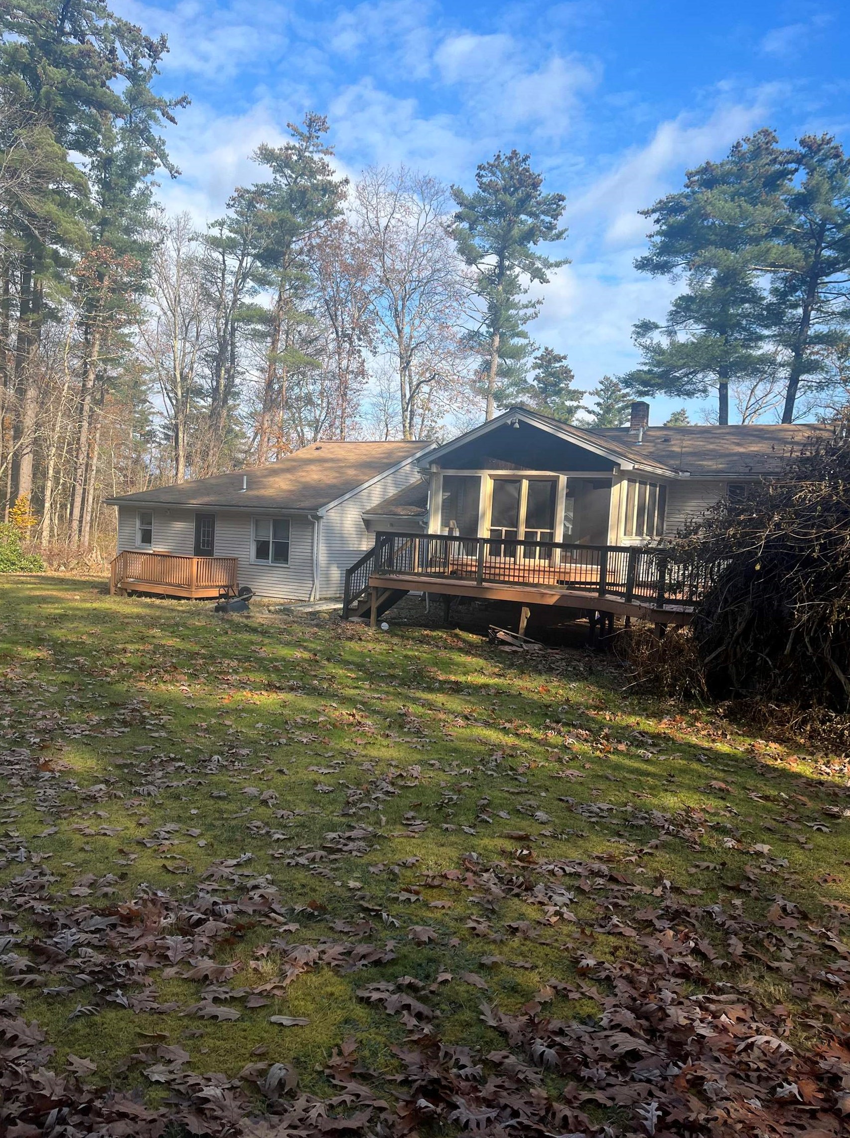 208 Long Pond Rd, Danville, NH 03819