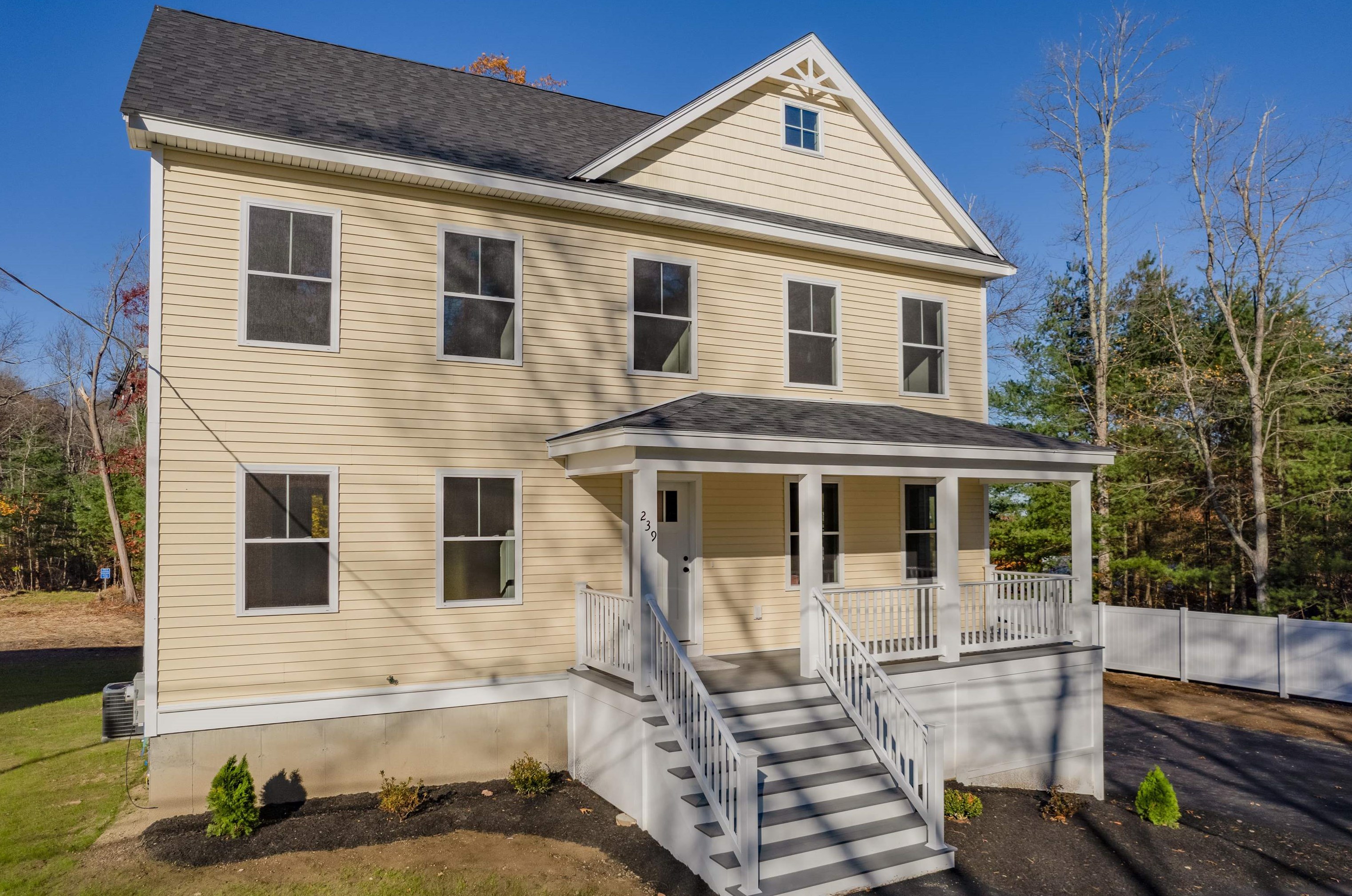 239 Lower Collins St, Seabrook, NH 03874