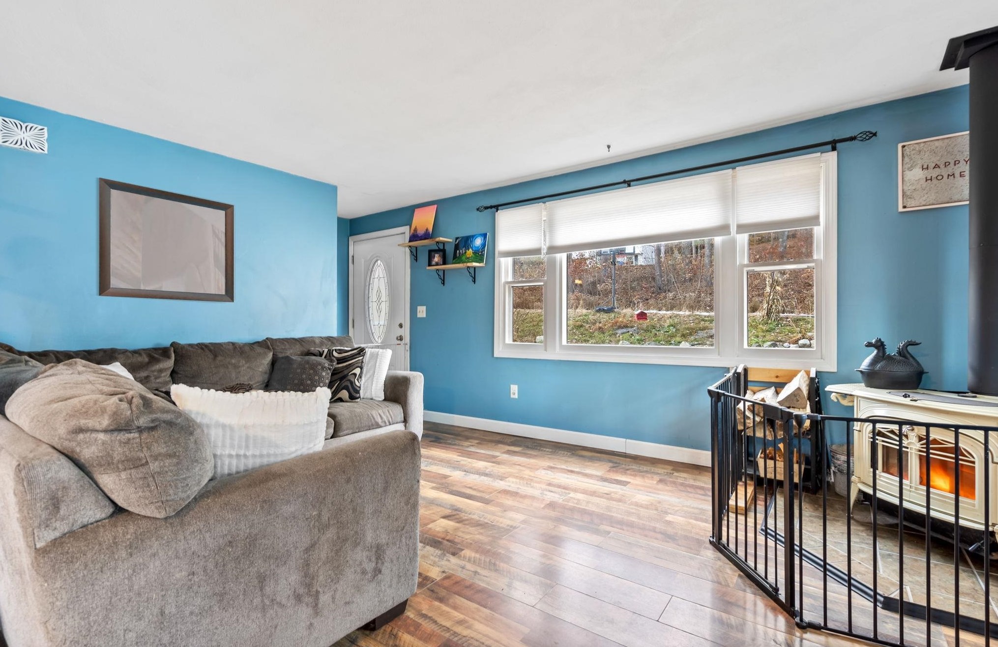 4 Richard Ct, Raymond, NH 03077