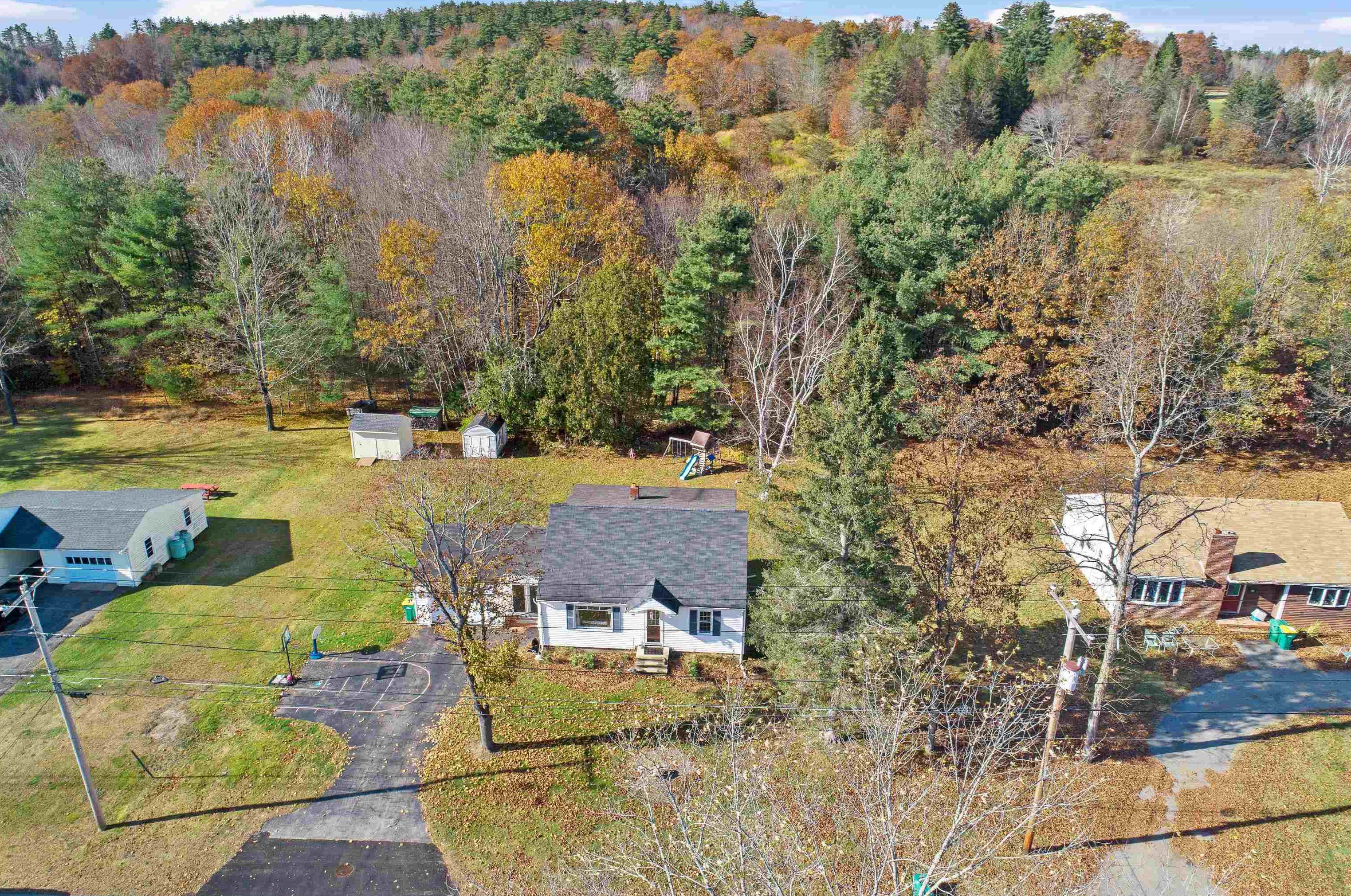 20 Anctil Ct, Rochester NH  03839-5524 exterior