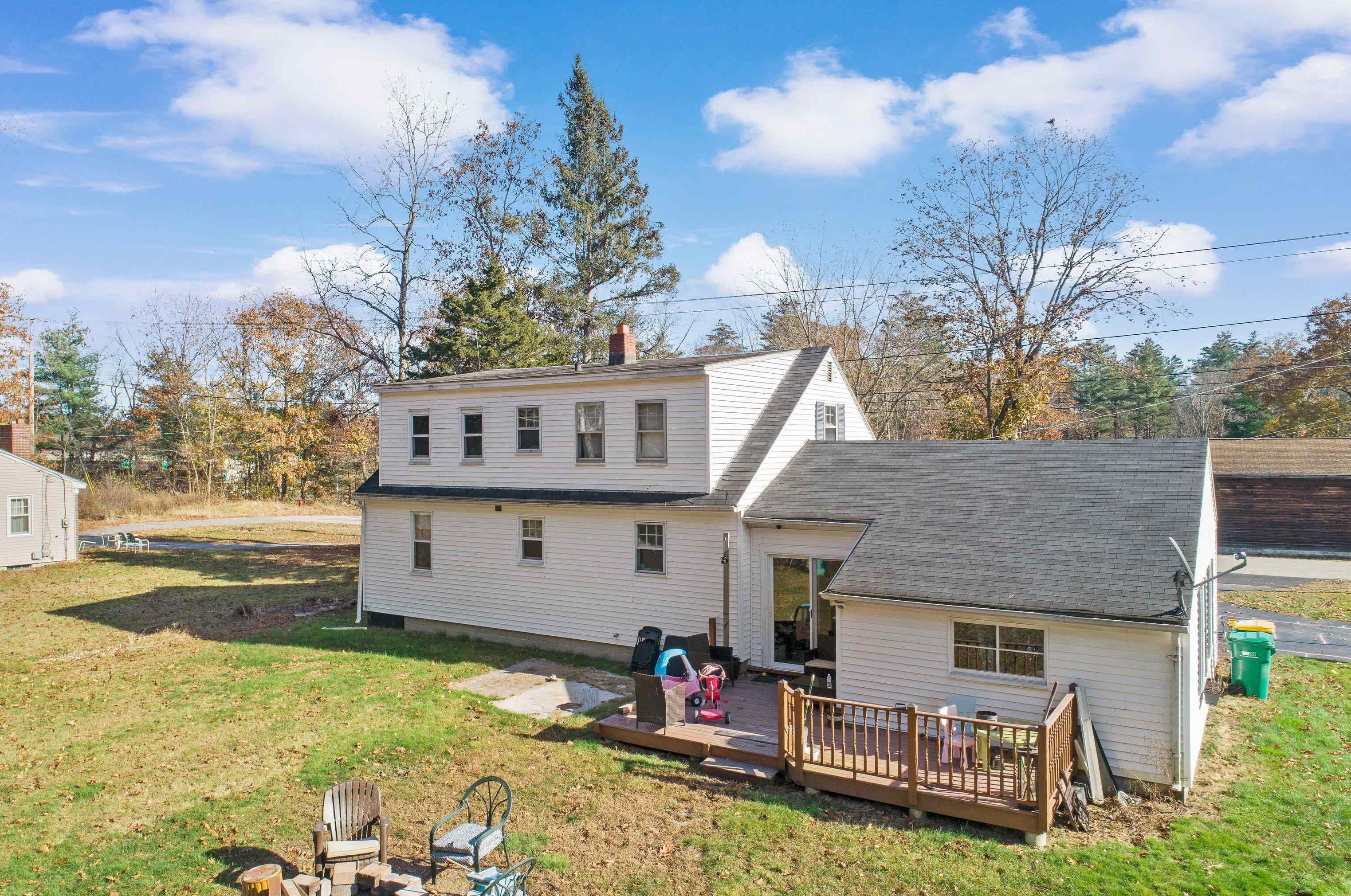 20 Anctil Ct, Rochester NH  03839-5524 exterior