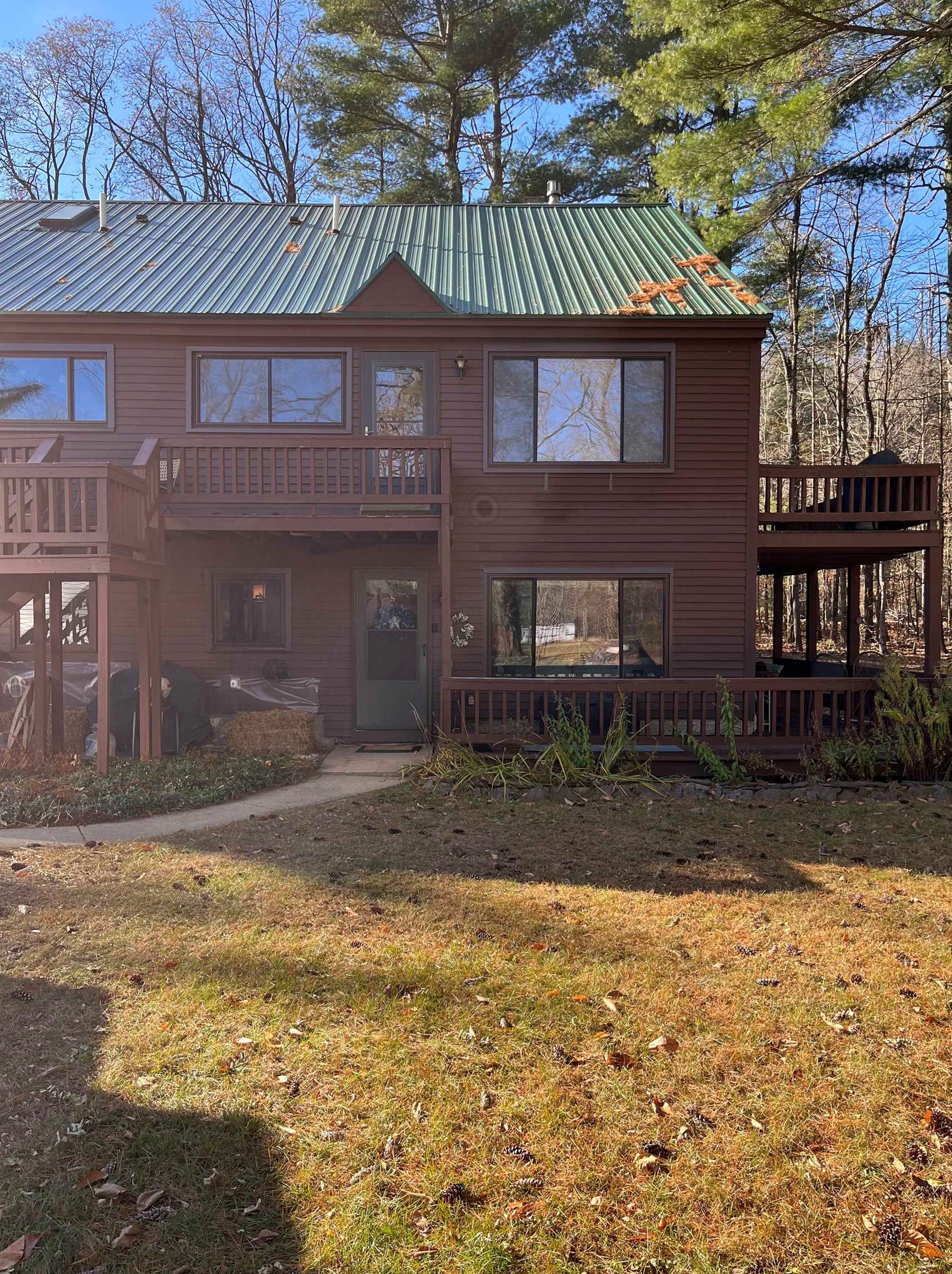 1014 West Side Rd #8, Hales Location, NH 03860