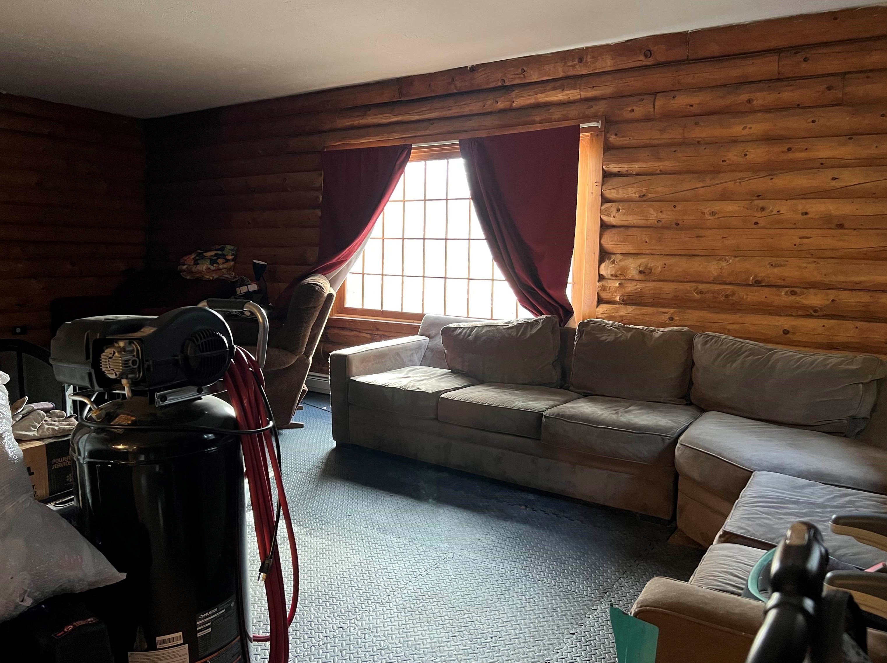 400 Sawyers Crossing Rd, Swanzey NH  03446-3638 exterior