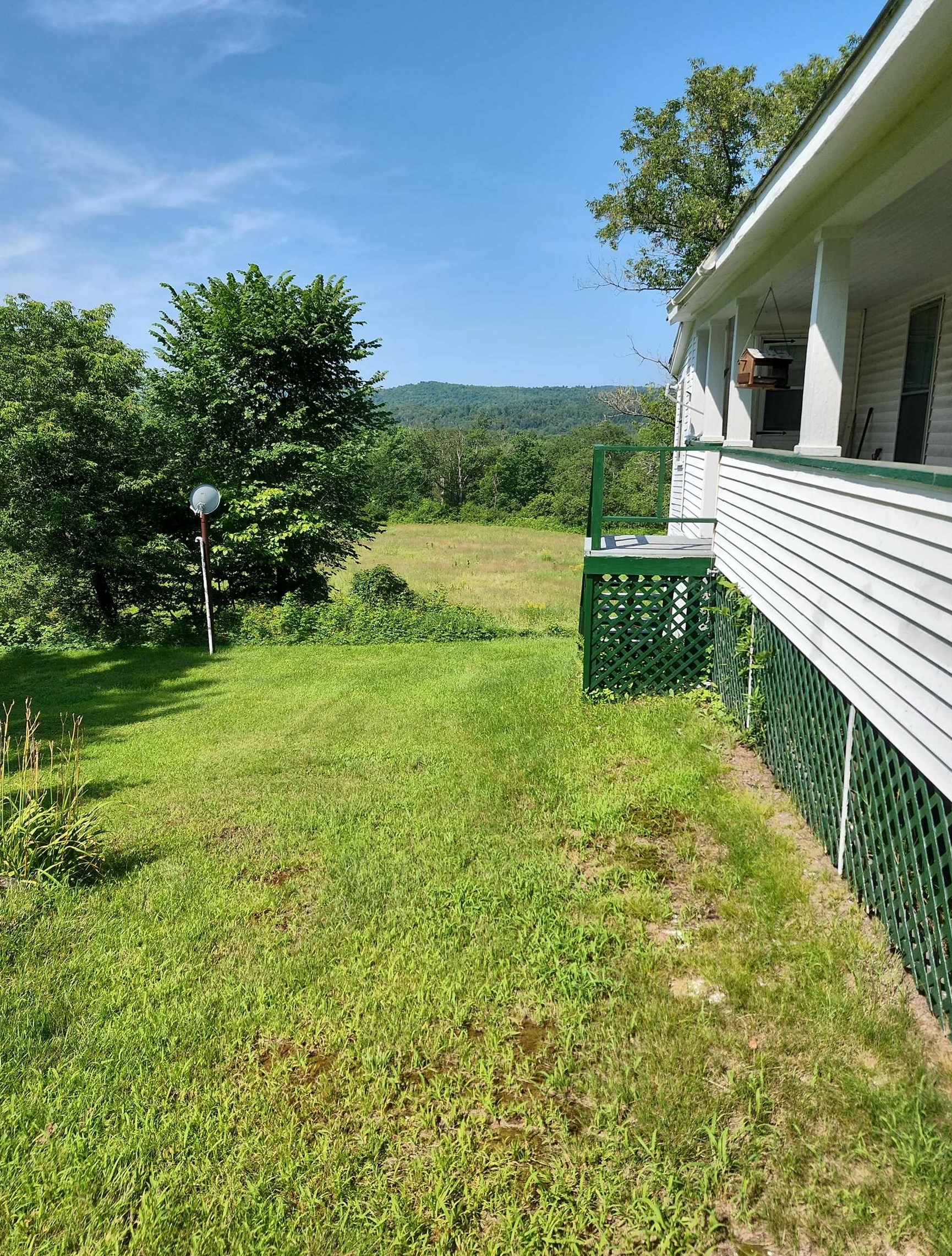 221 Stratford Rd, Northumberland, NH 03582