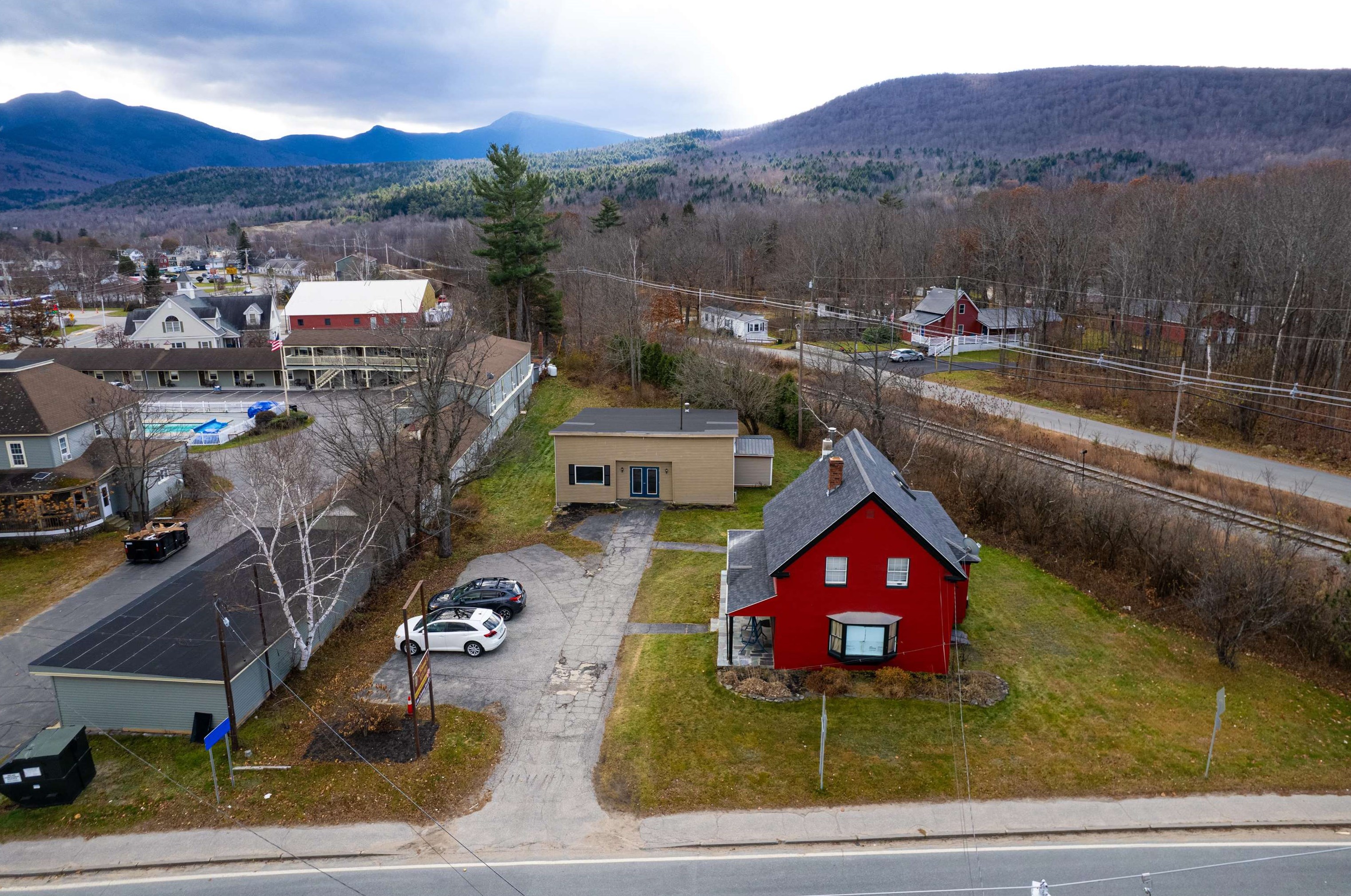 7 Lancaster Rd, Shelburne, NH 03581