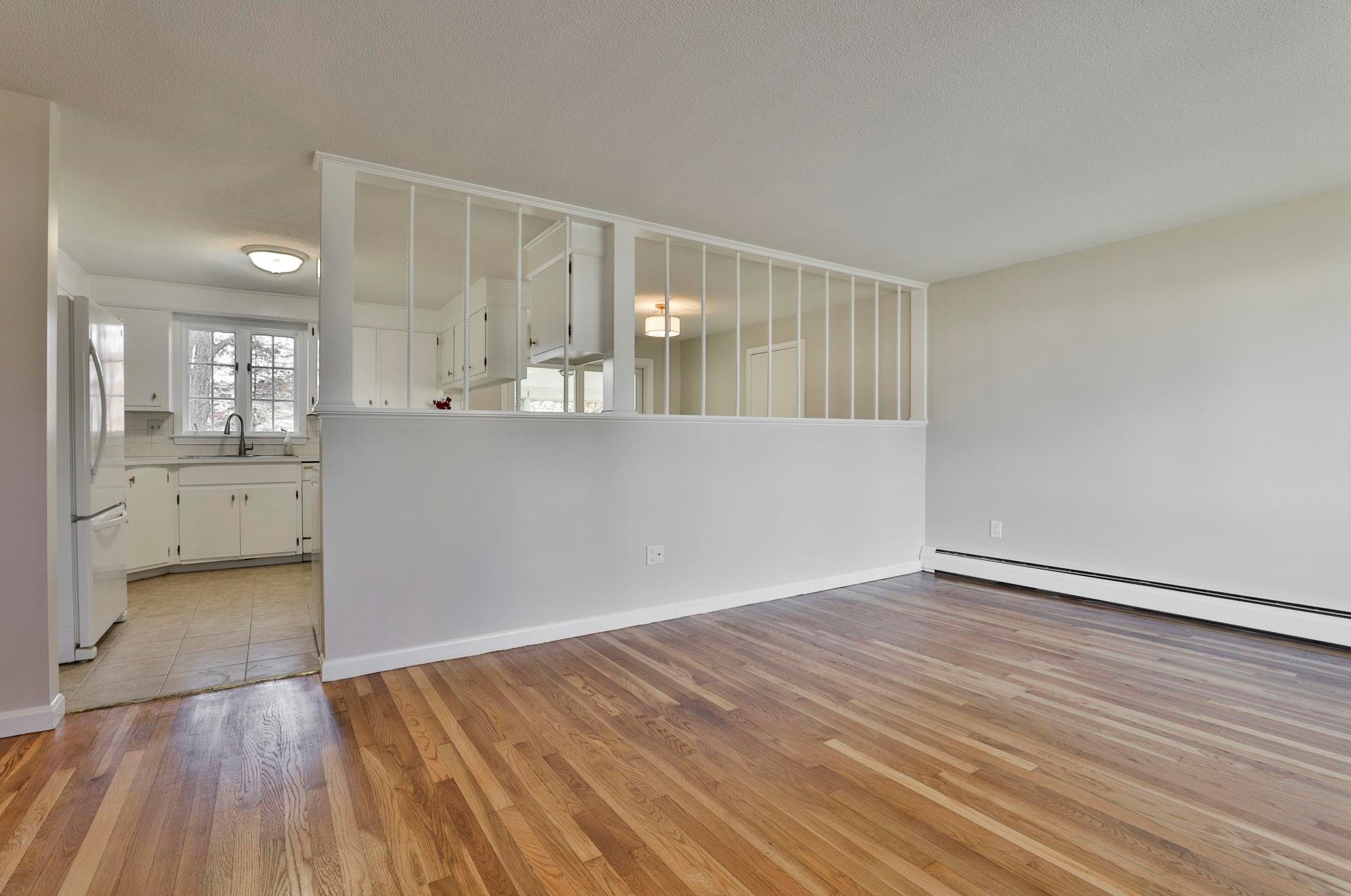 2 Hulme St, Manchester NH  03109-4520 exterior