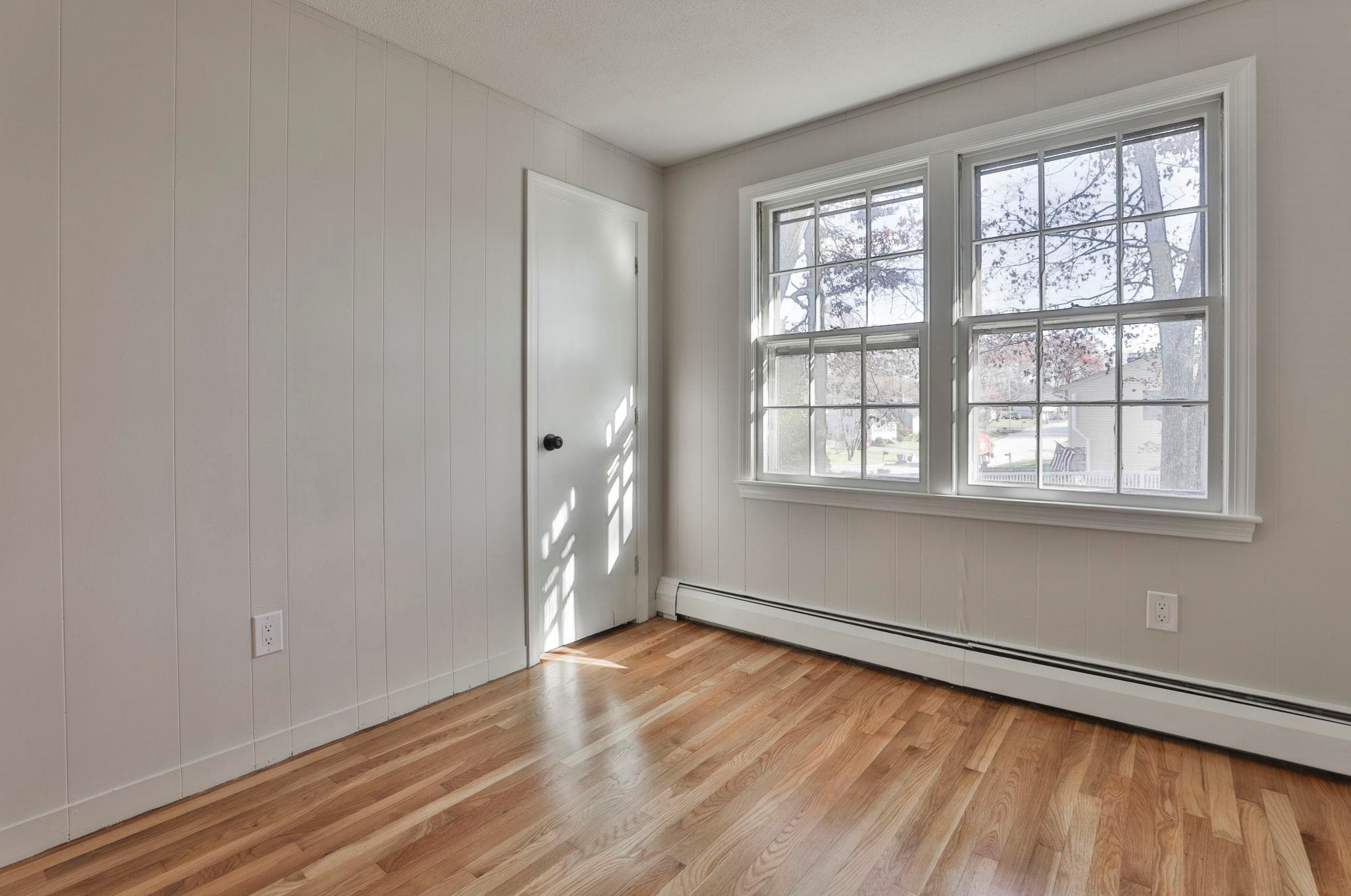 2 Hulme St, Manchester NH  03109-4520 exterior