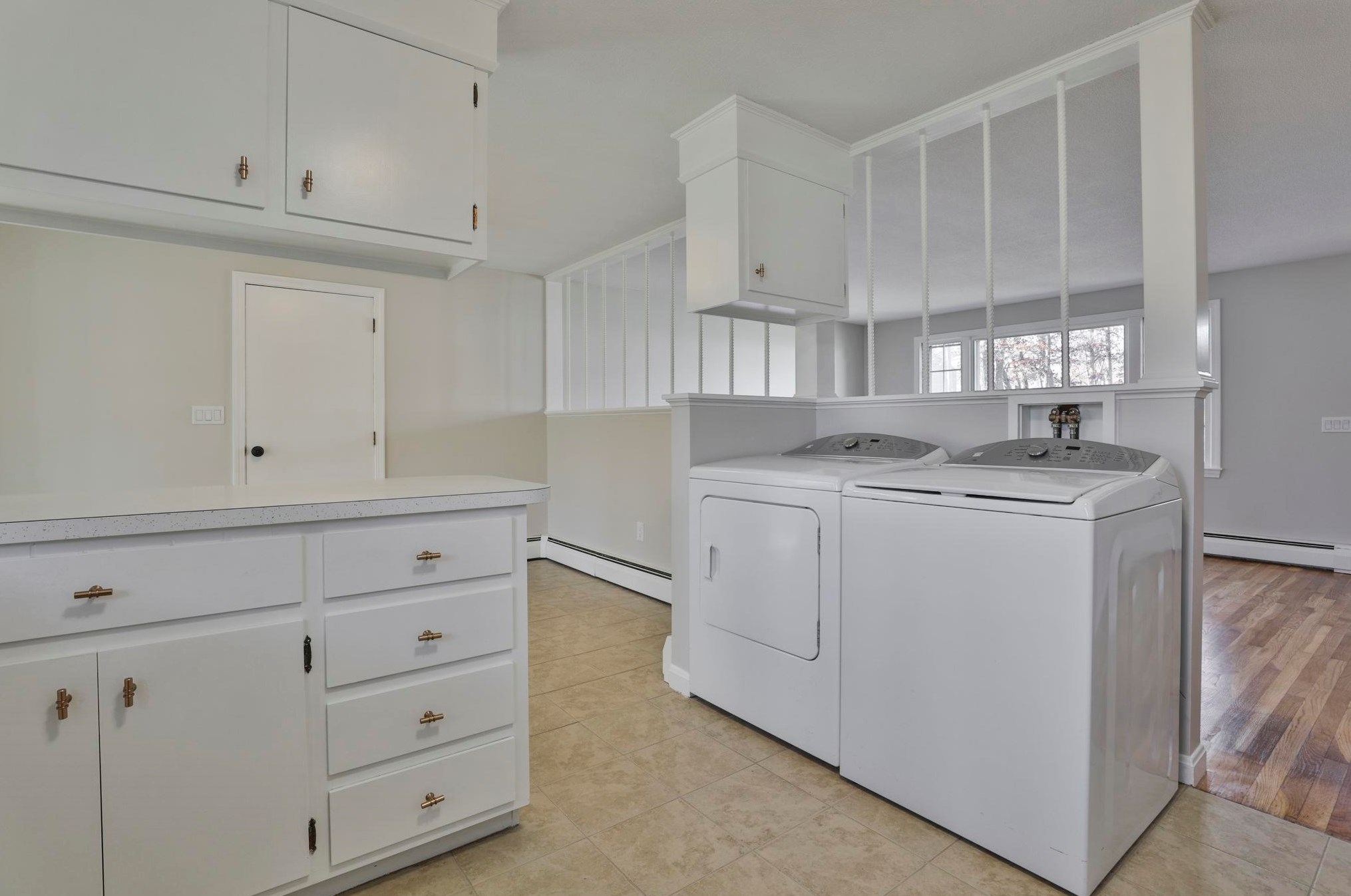 2 Hulme St, Manchester NH  03109-4520 exterior