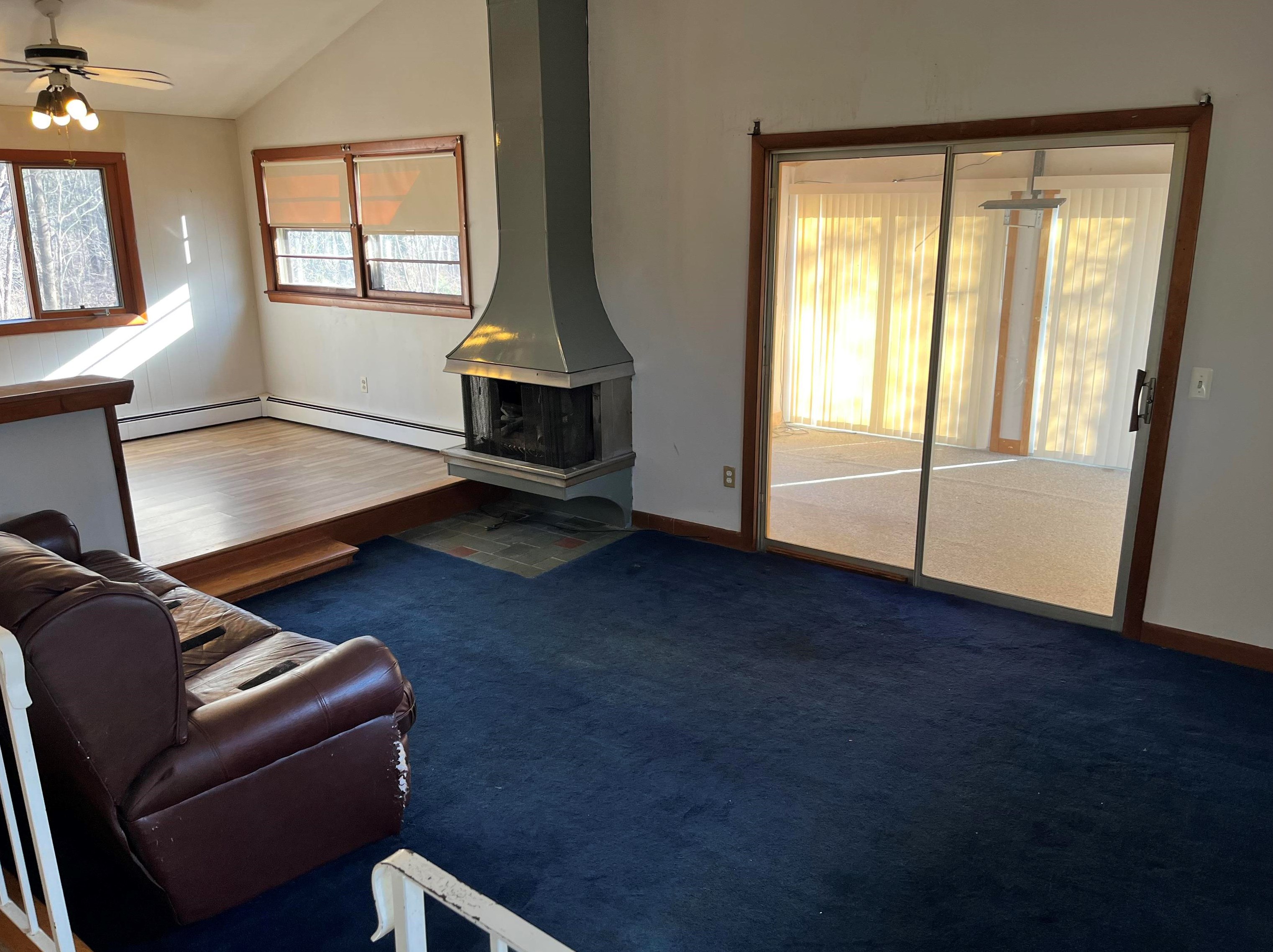 21 Harris Rd, Windham, NH 03087