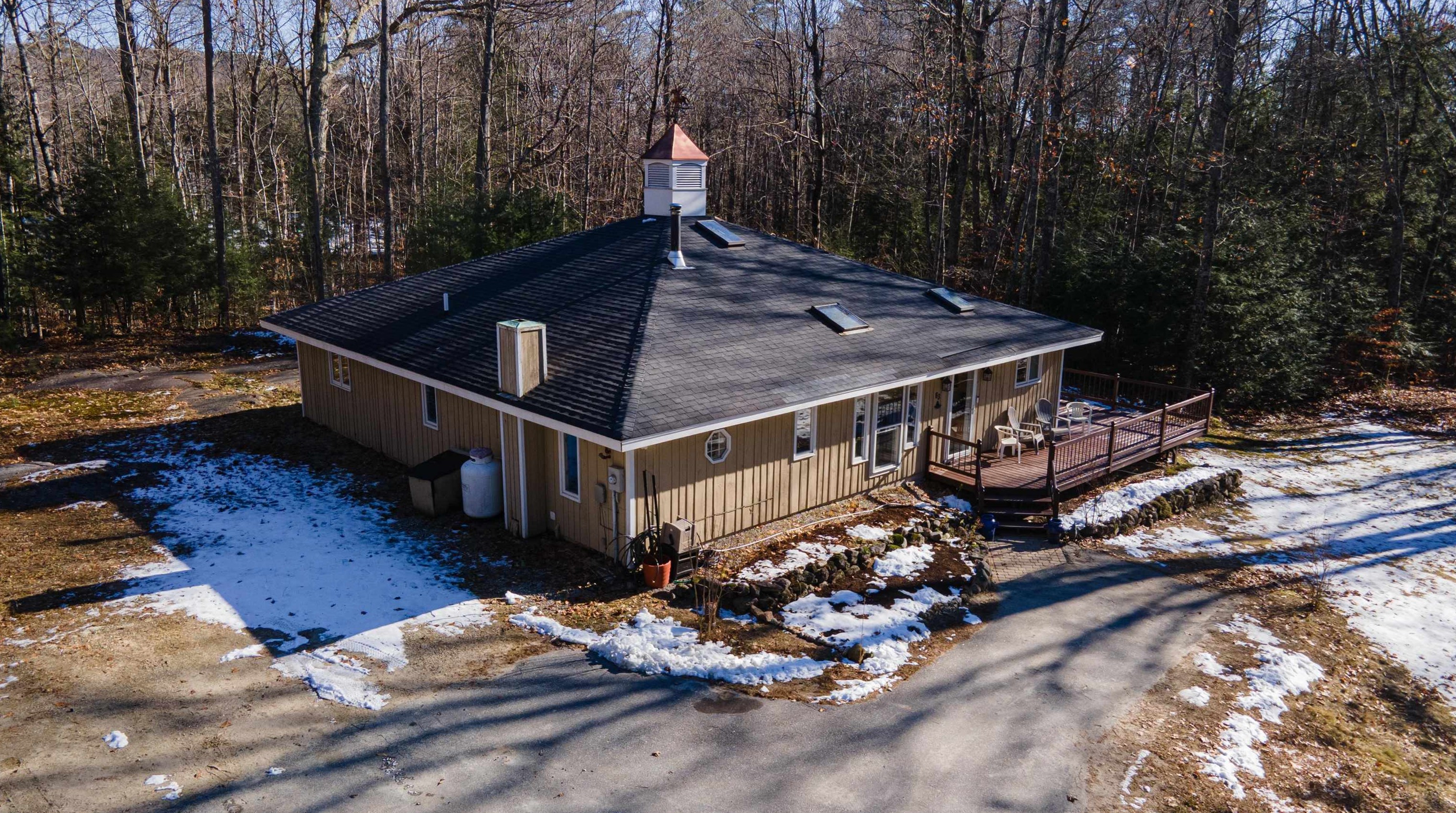 63 Cheney Rd, Newbury, NH 03255