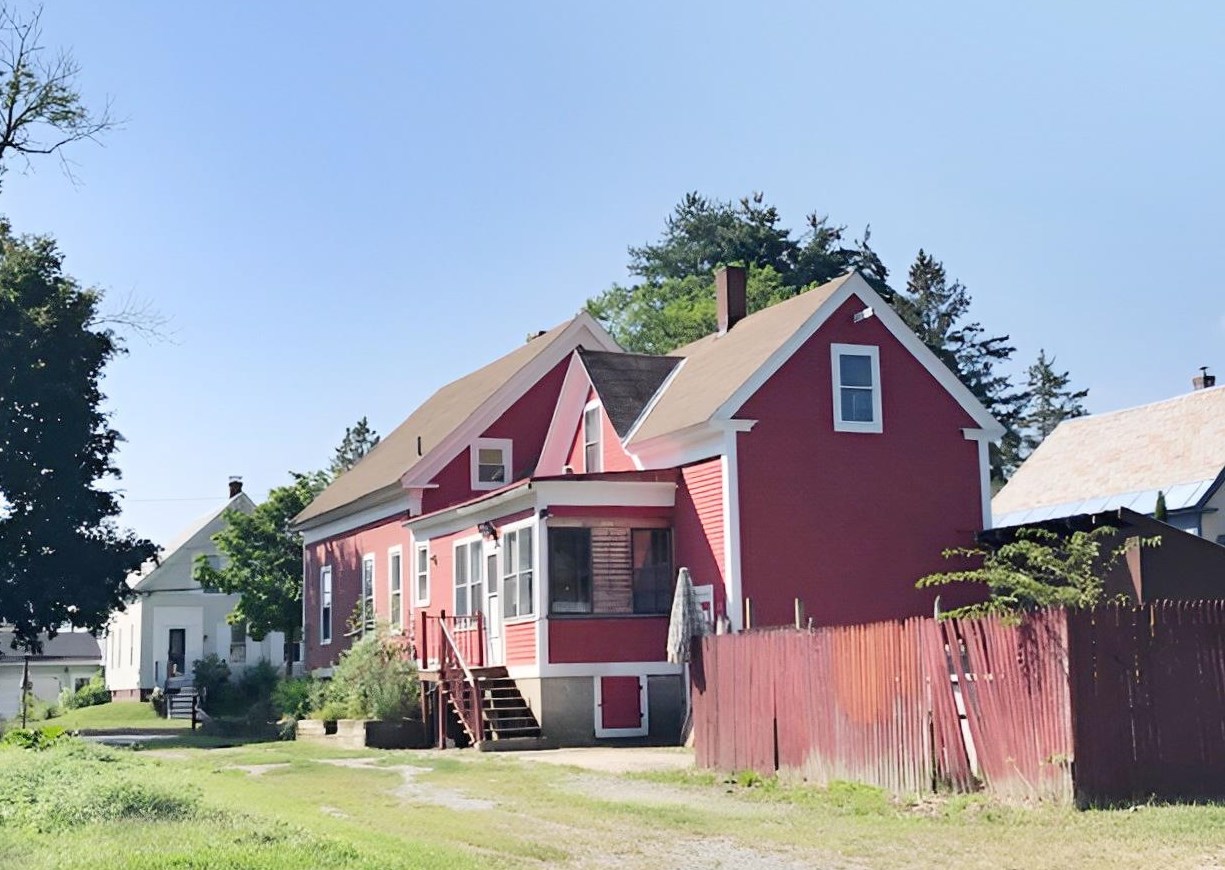 31 Park St, Keene, NH 03431