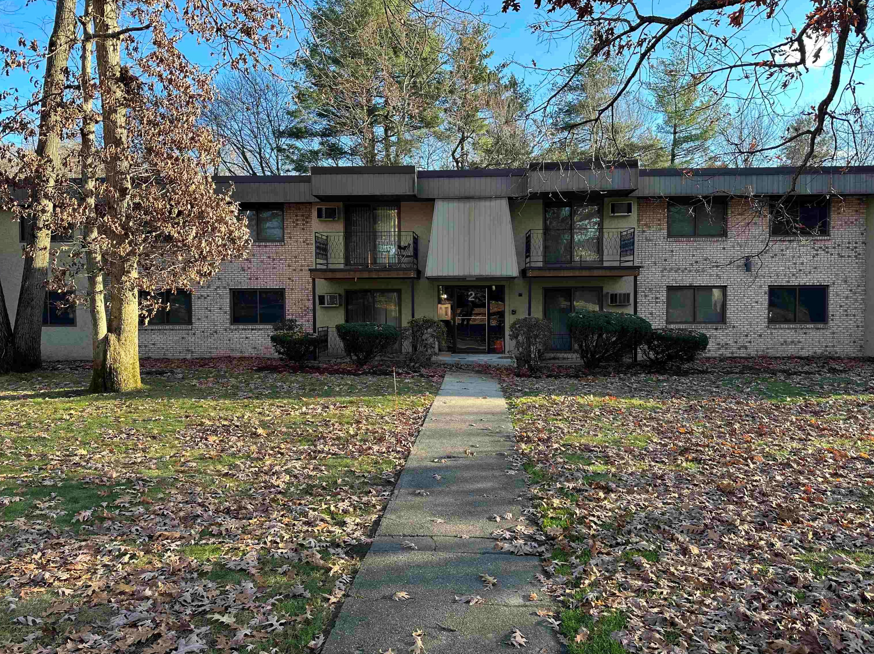 2 Strawberry Bank Rd #5, Nashua, NH 03062