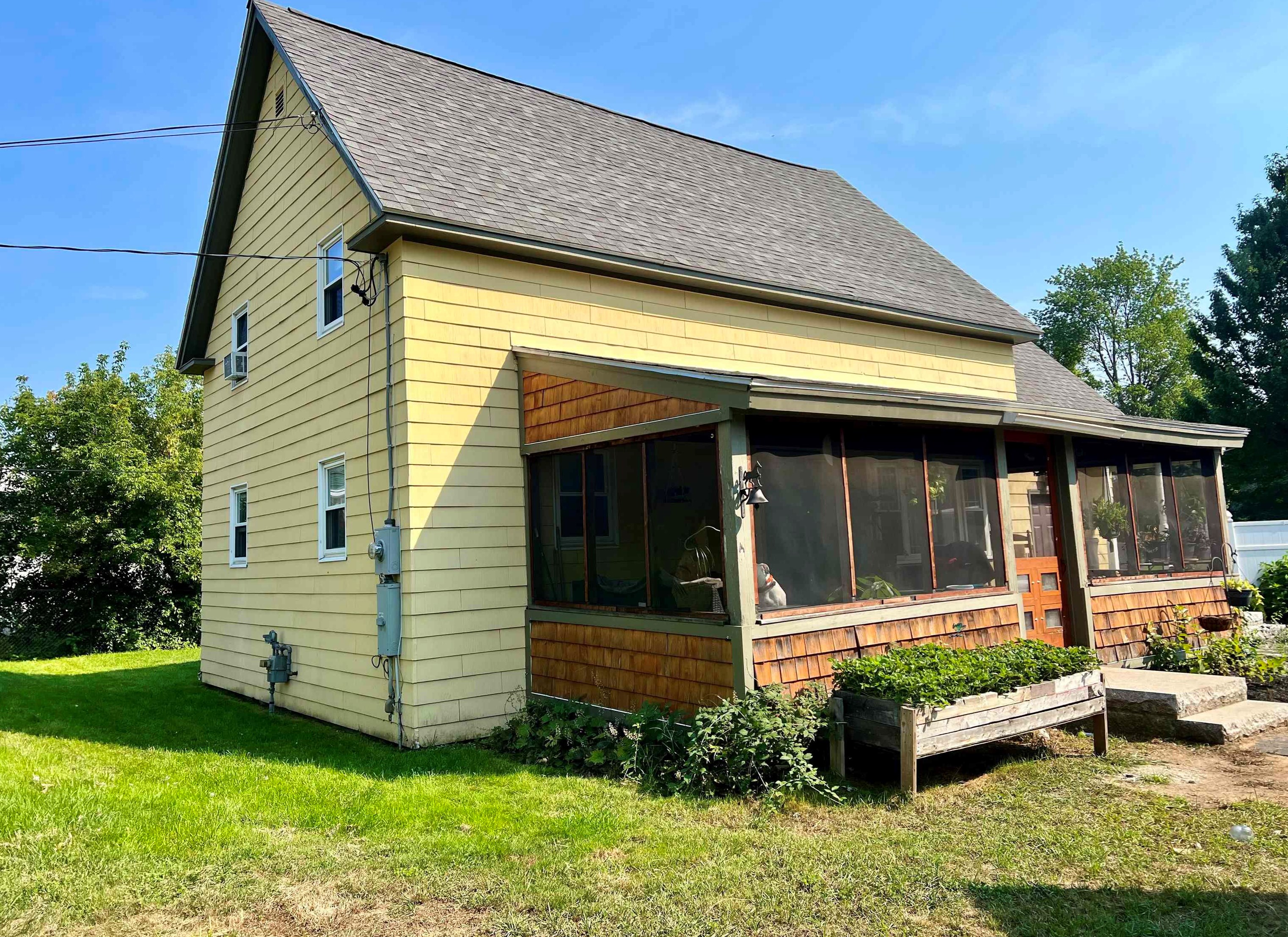46 Rolfe St, Concord, NH 03303