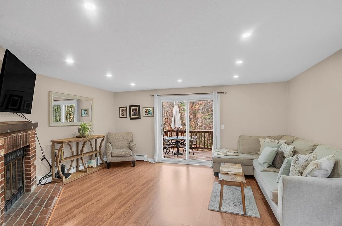 15 Culver St #48, Plaistow, NH 03865